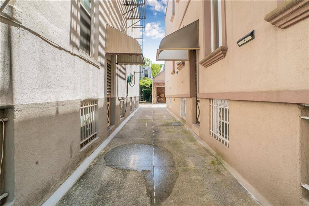 Brooklyn, NY 11223,2045 West 11th ST