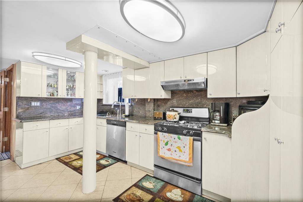 Brooklyn, NY 11223,2045 West 11th ST