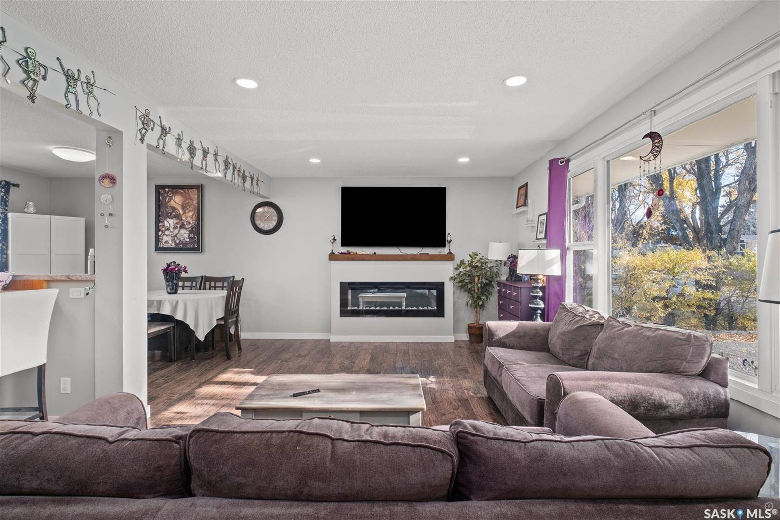 Prince Albert, SK S6V 2T5,724 Eastwood STREET