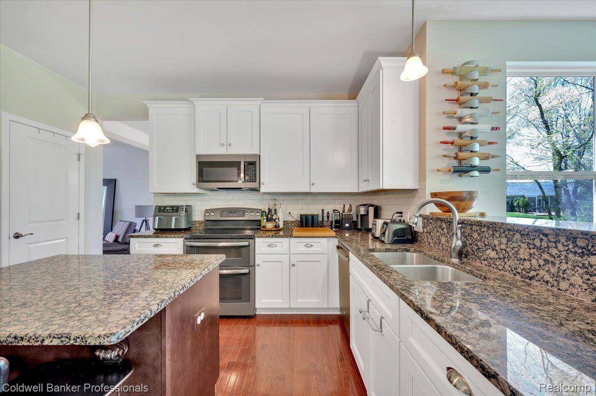 Oxford, MI 48371,1060 TINLEY BLVD