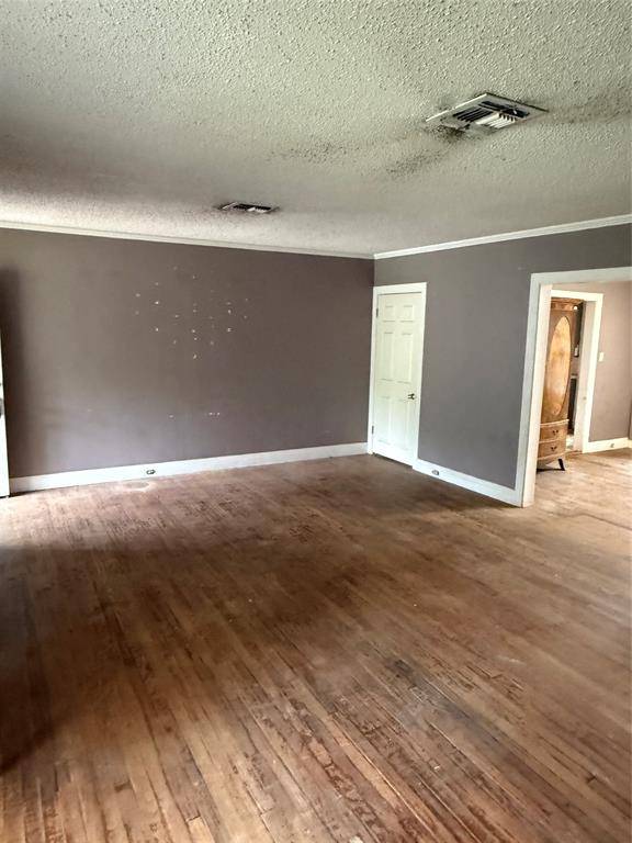 Palestine, TX 75801,709 Highland Drive