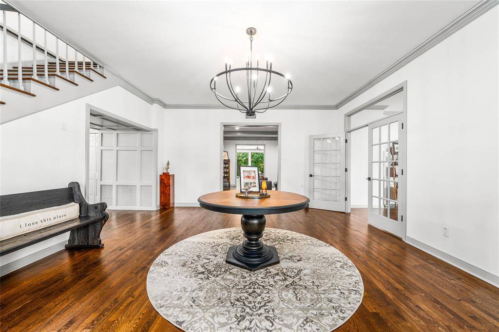 Waco, TX 76710,2825 Lake Air Drive