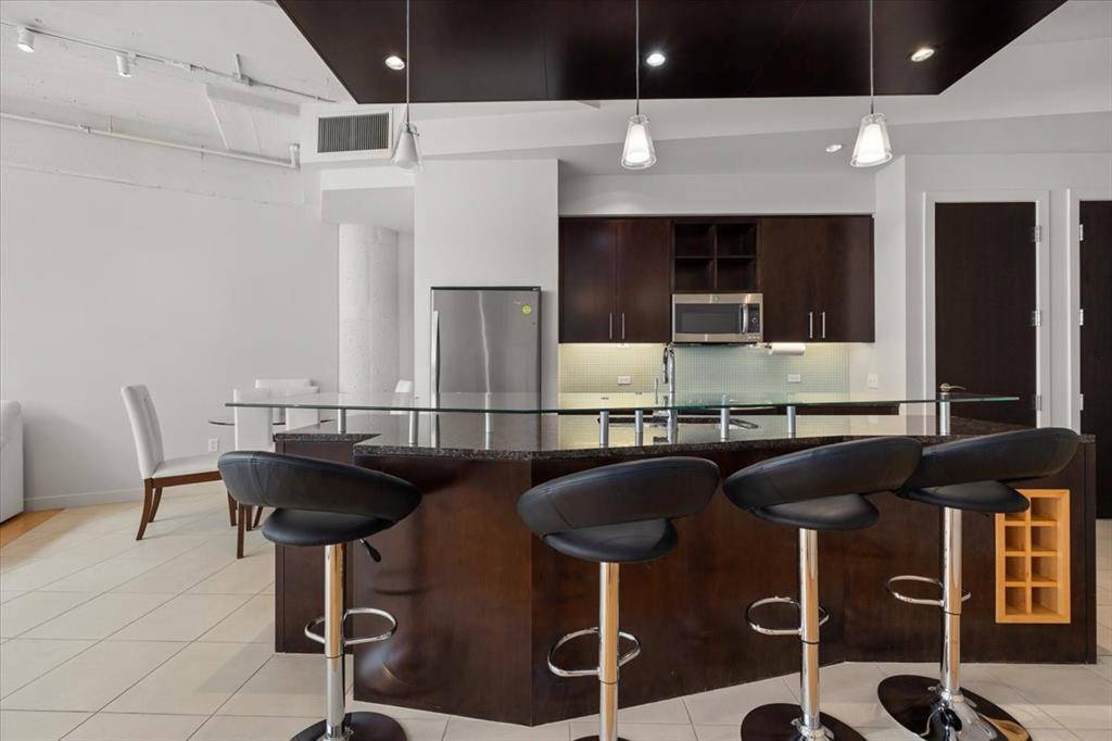 Fort Worth, TX 76107,2600 W 7th Street #2532