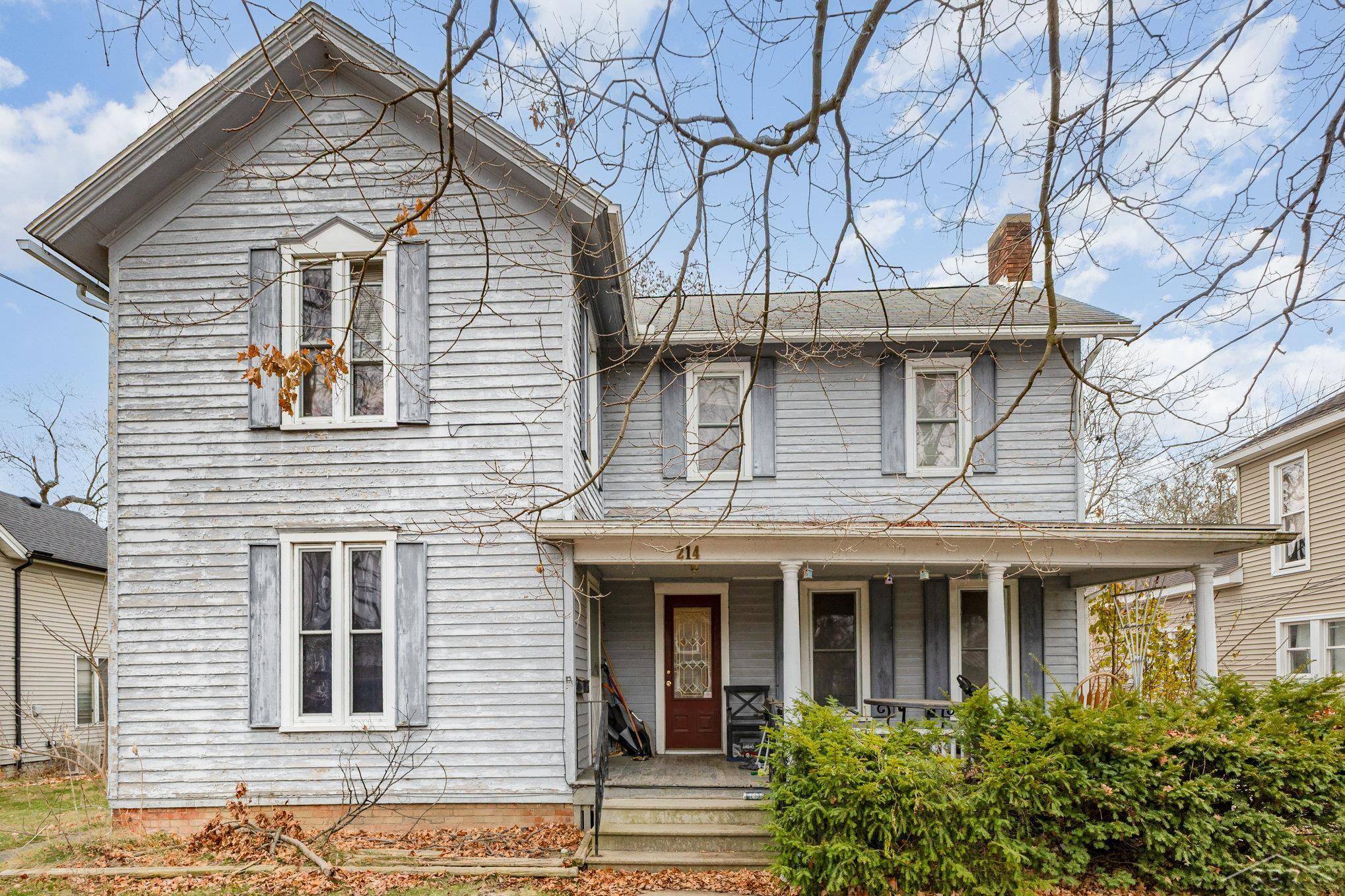 Owosso, MI 48867,214 N Elm ST