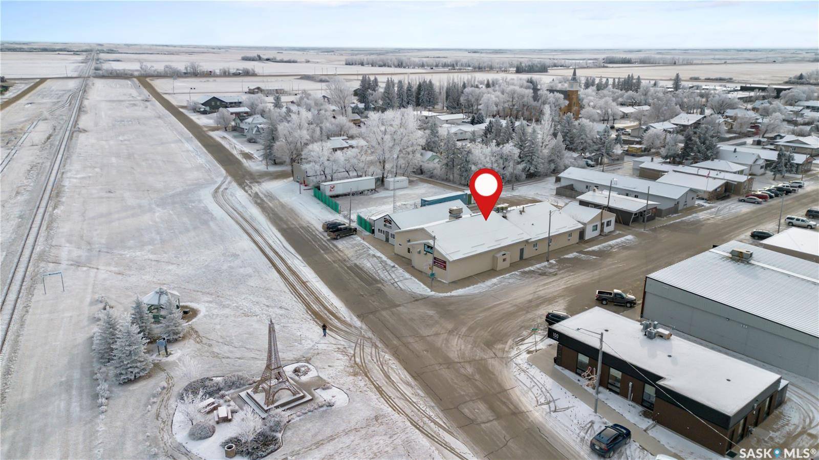 Montmartre, SK S0G 3M0,401 1ST STREET