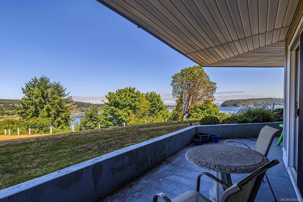 Nanaimo, BC V9S 5P1,2560 Departure Bay Rd #104