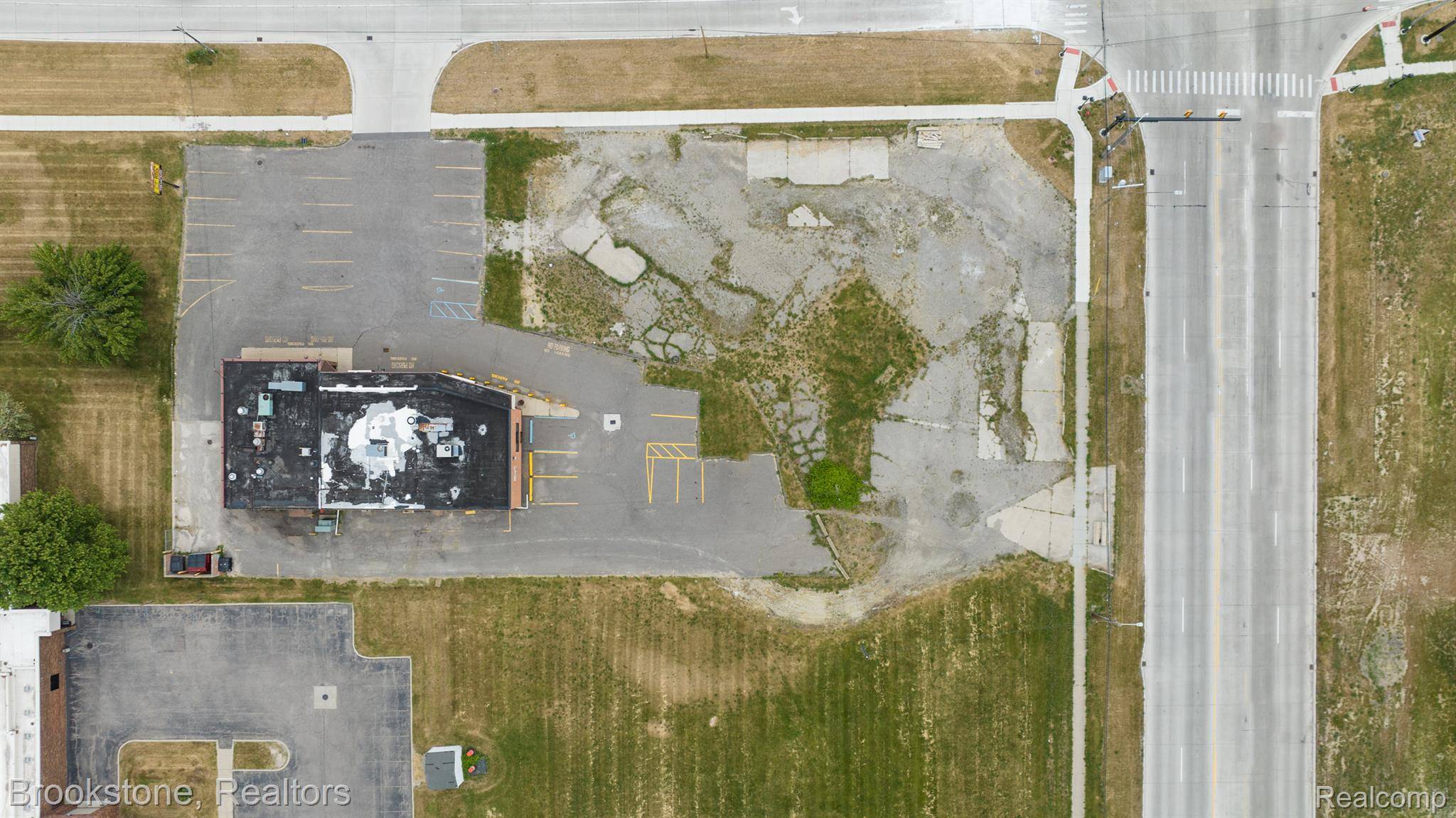 Woodhaven, MI 48183,24995 ALLEN RD