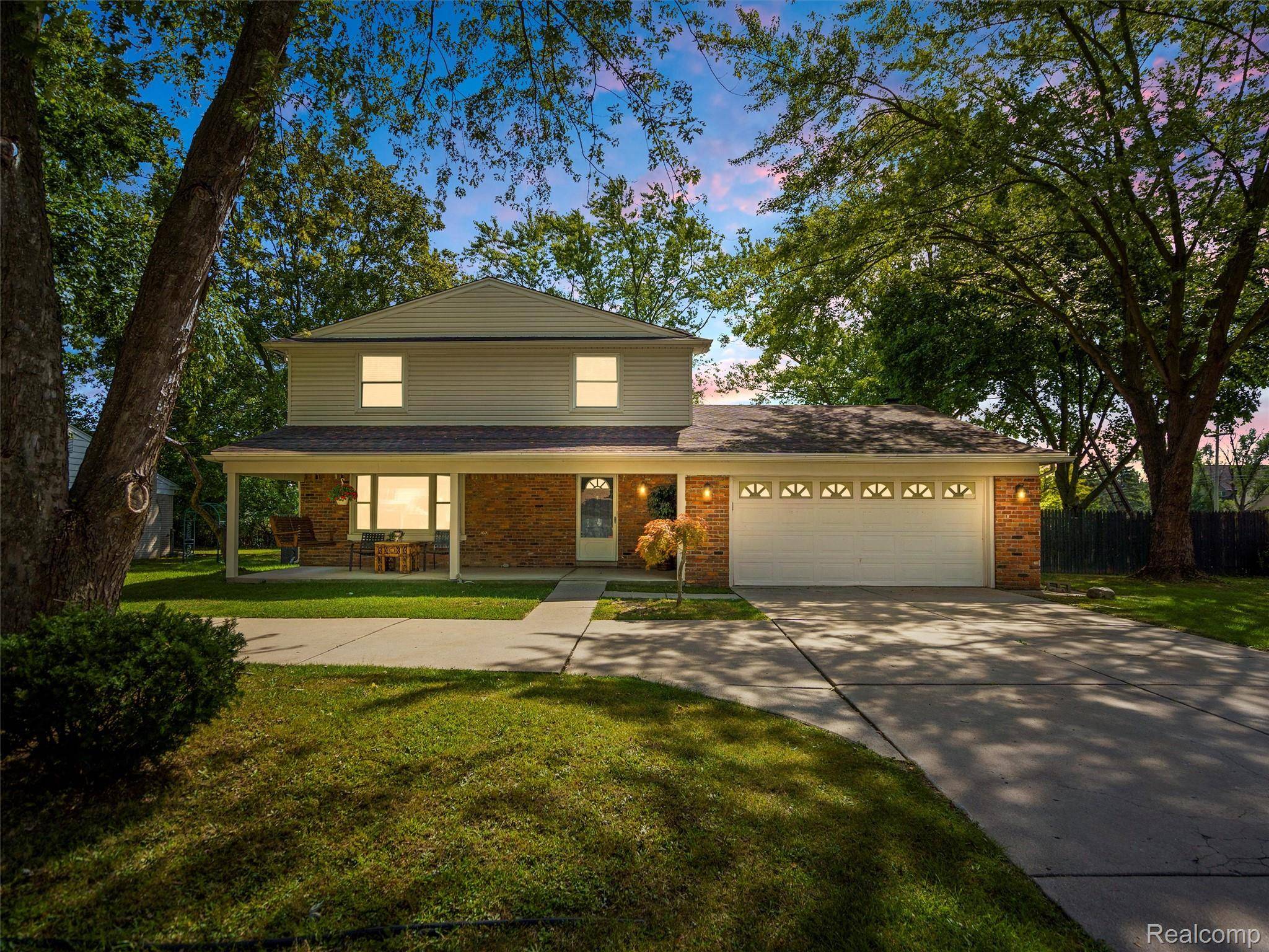 Farmington Hills, MI 48336,29357 Geraldine CT