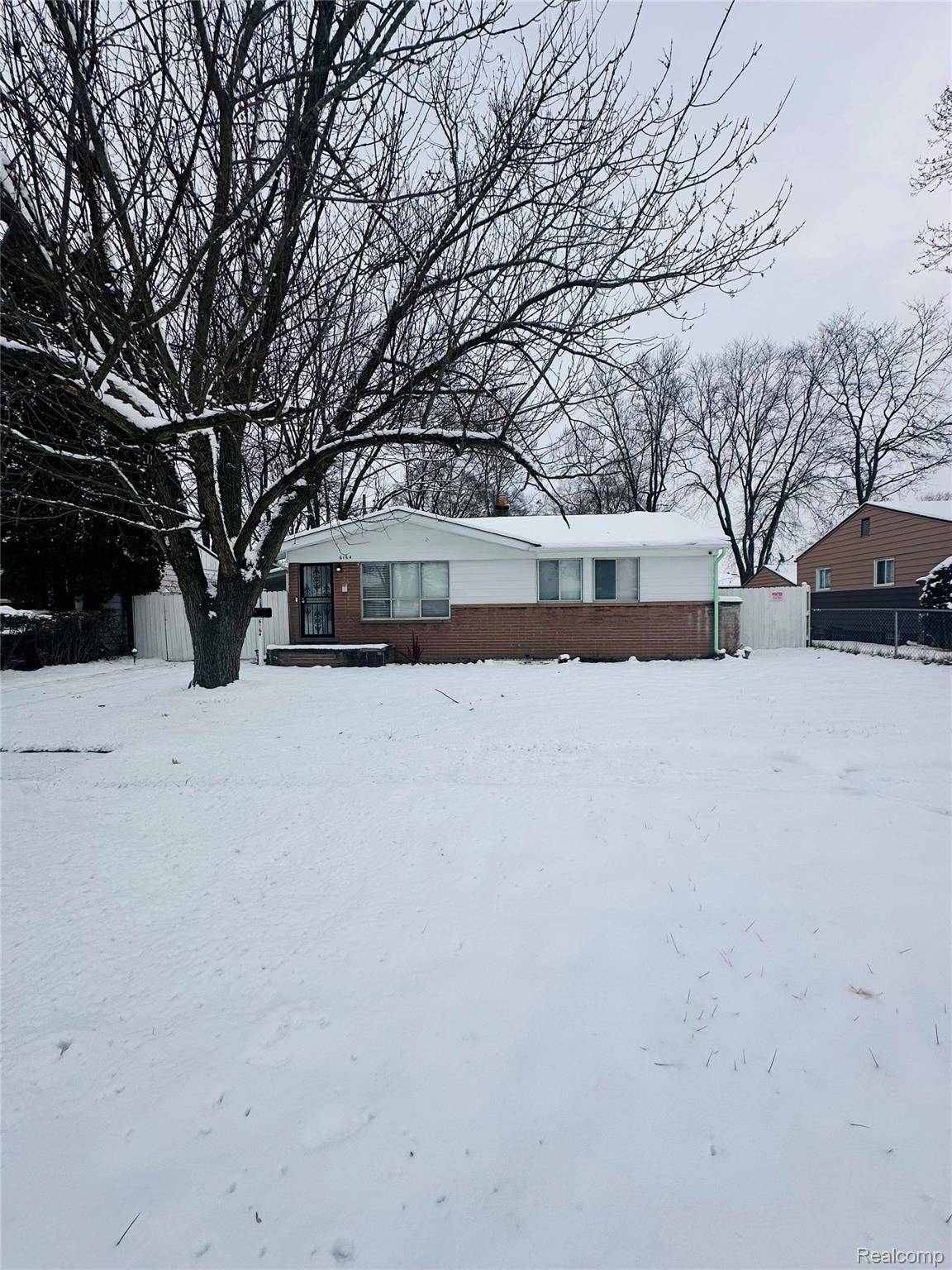 Mt. Morris, MI 48458,6164 Natchez DR