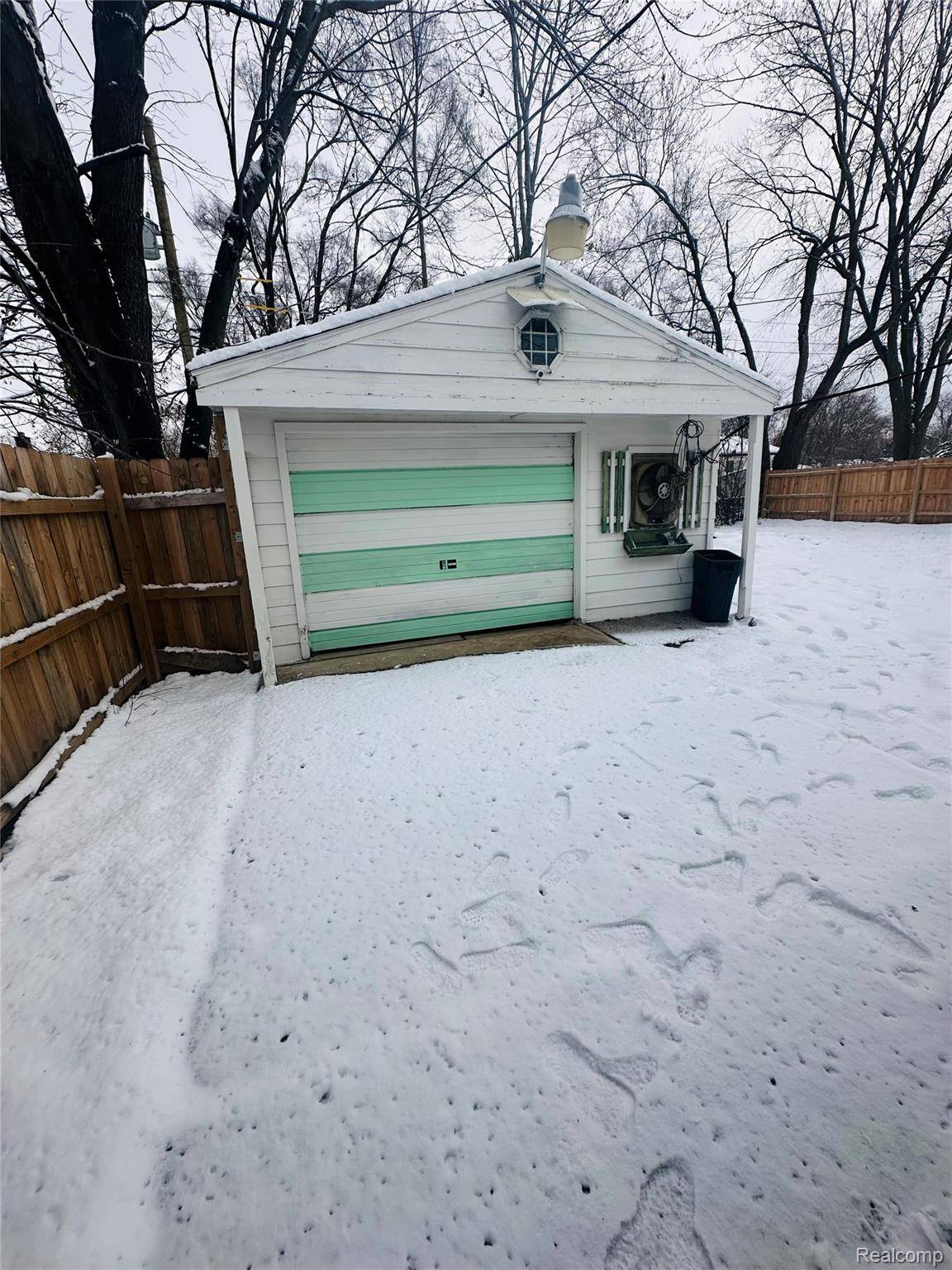 Mt. Morris, MI 48458,6164 Natchez DR