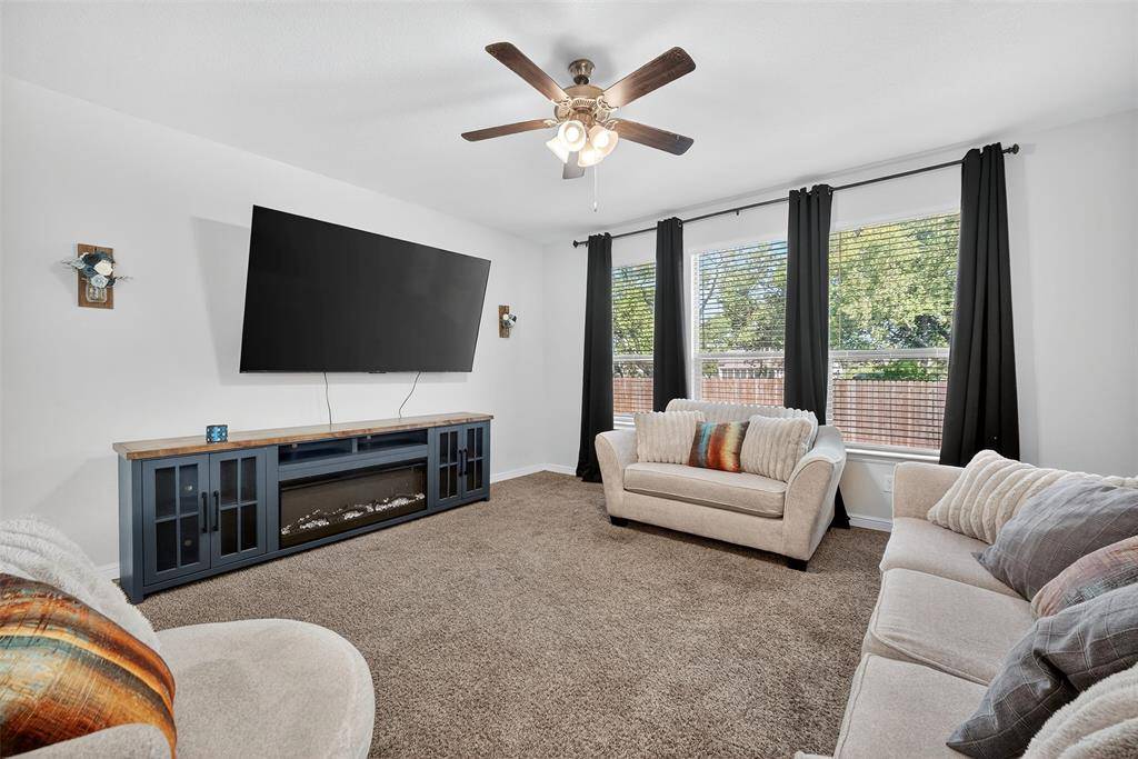 Fort Worth, TX 76028,1029 Nicole Way