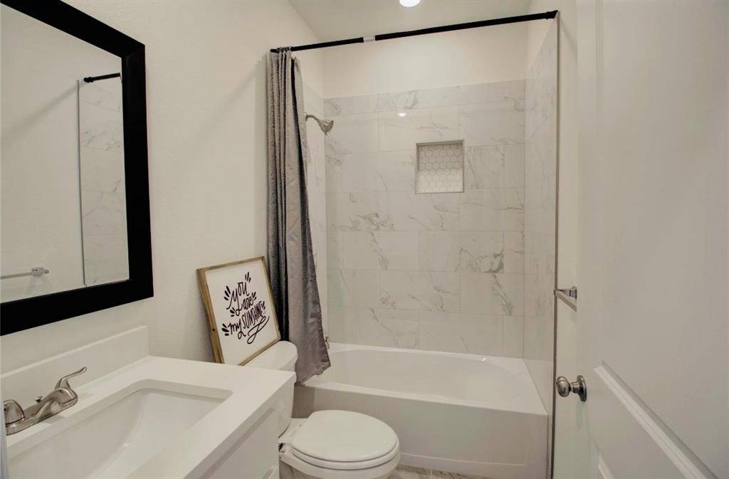 Commerce, TX 75428,347 Rosemound Street