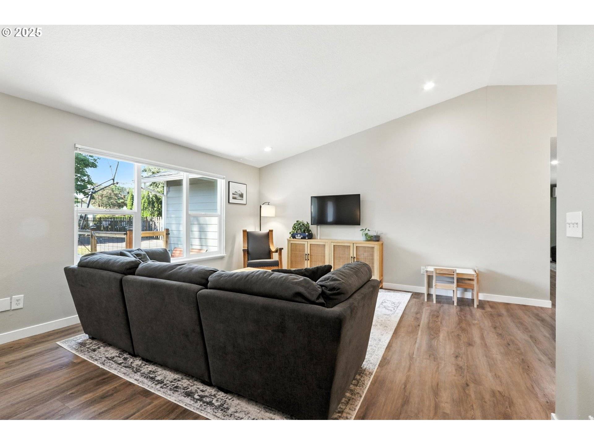 Hillsboro, OR 97124,3585 NE BROGDEN ST