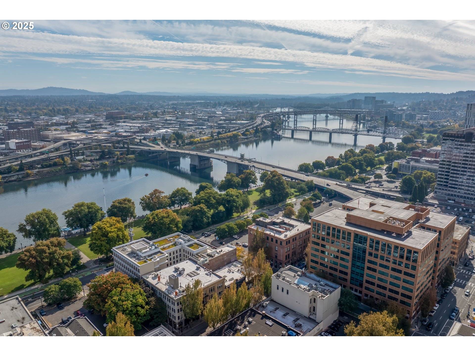 Portland, OR 97204,220 SW 1ST AVE