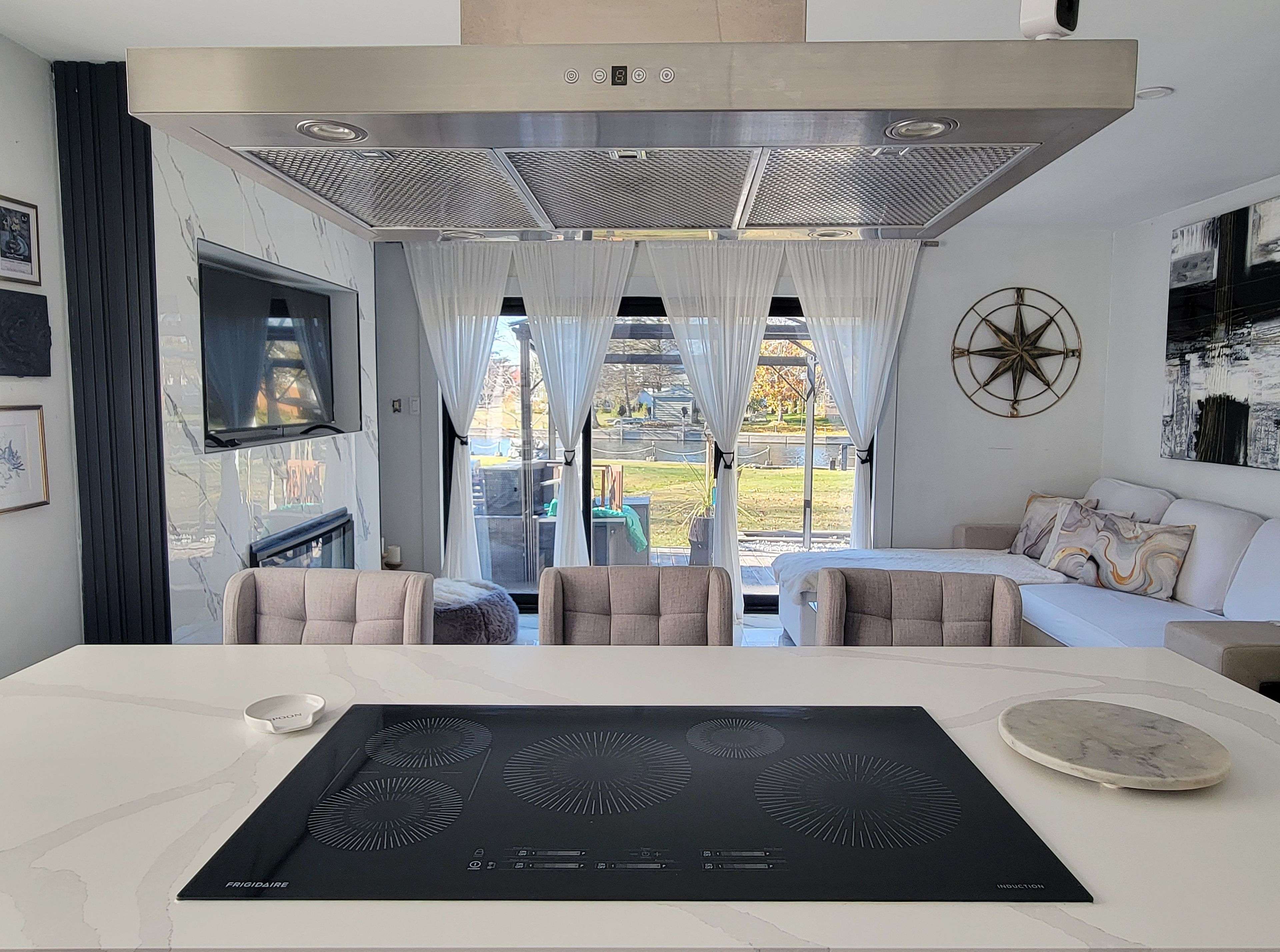 Ramara, ON L0K 1B0,70 Laguna Pkwy #12