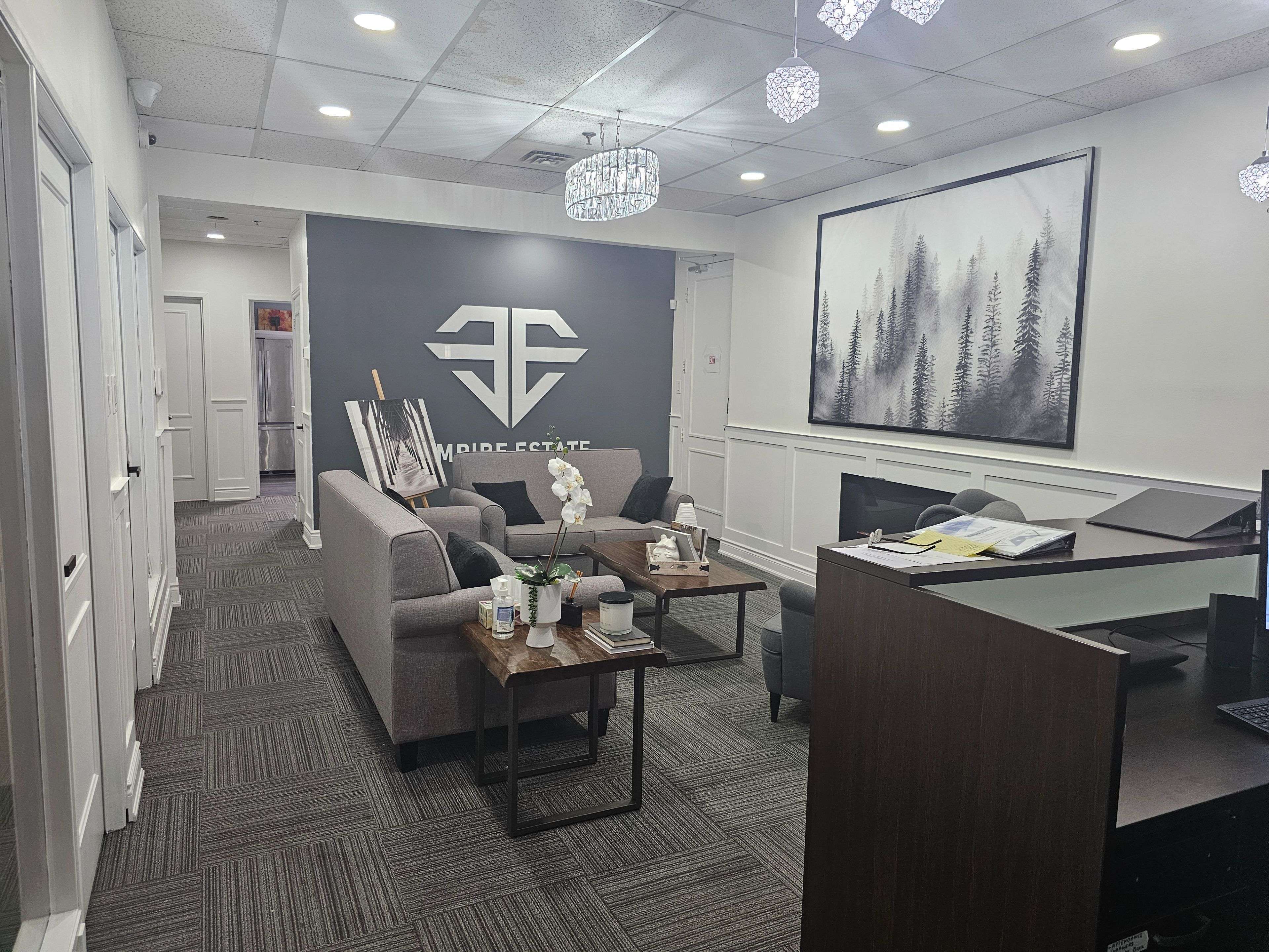 Mississauga, ON L5S 1R6,7025 Tomken RD #271