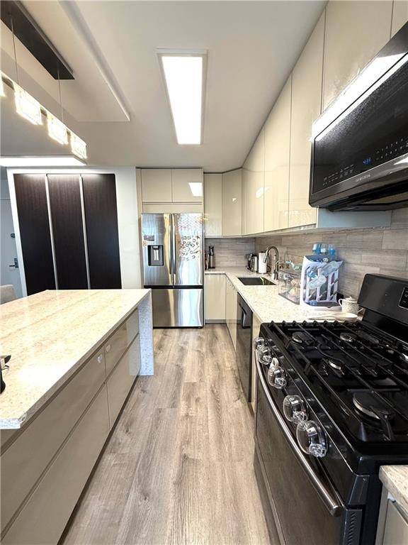 Brooklyn, NY 11224,501 Surf AVE #23M