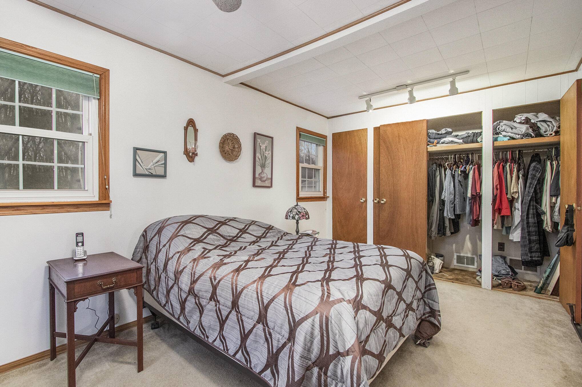 Edwardsburg, MI 49112,66017 Conrad RD