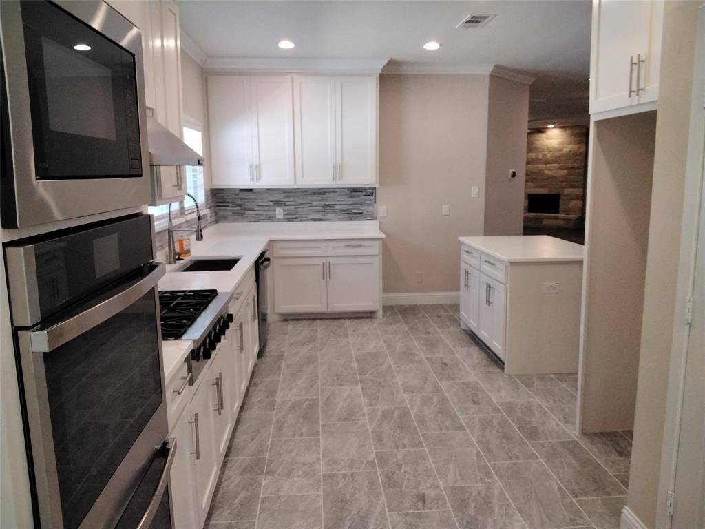 Van Alstyne, TX 75495,899 E Jefferson Street