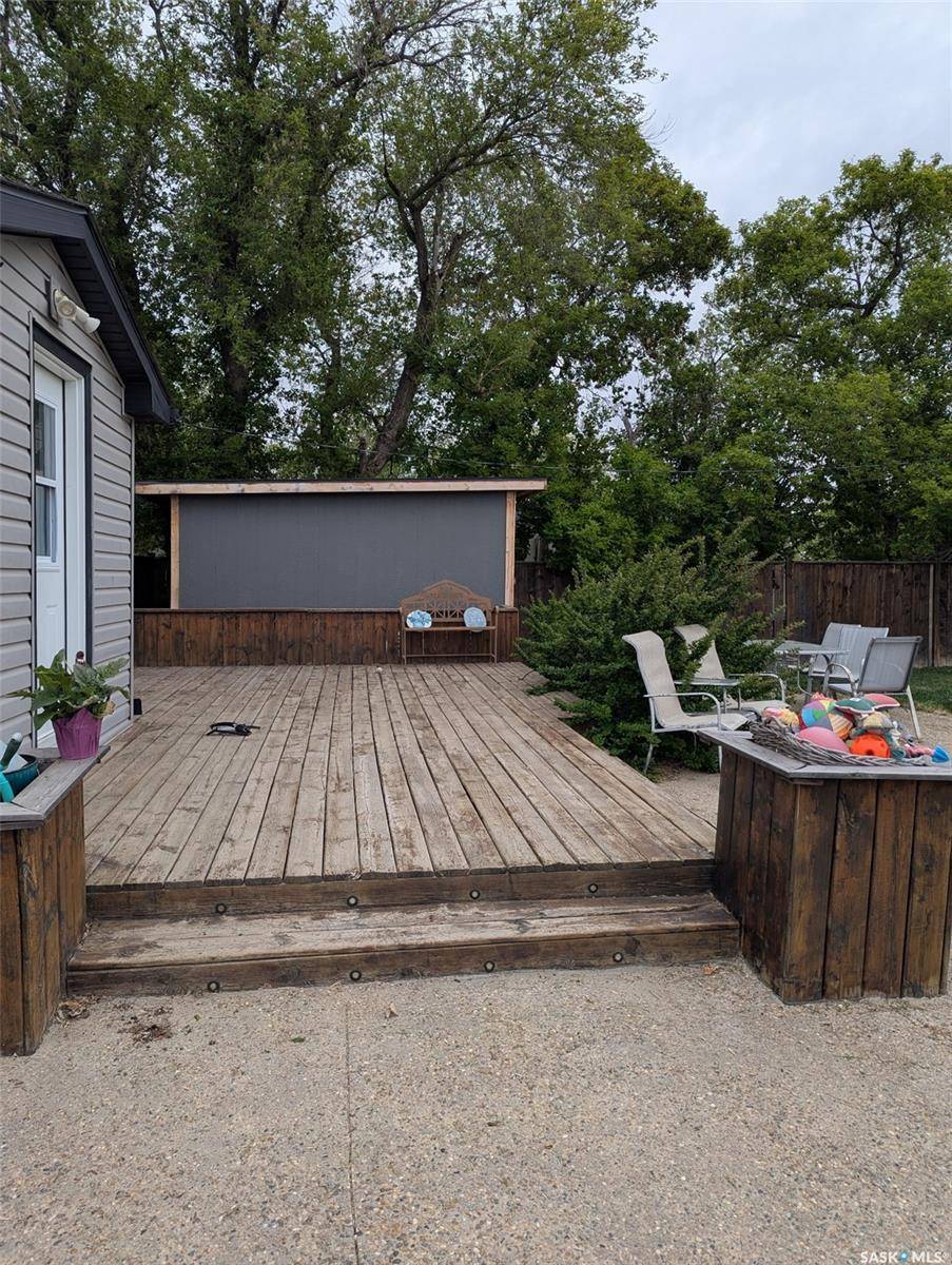 Coleville, SK S0L 0K0,101 2nd AVENUE E