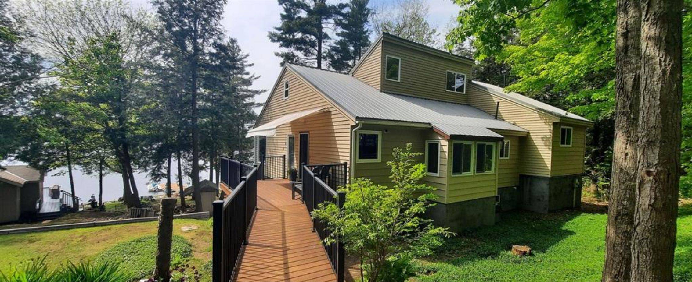 Seguin, ON P0C 1H0,1581 B Lake Joseph Rd RD