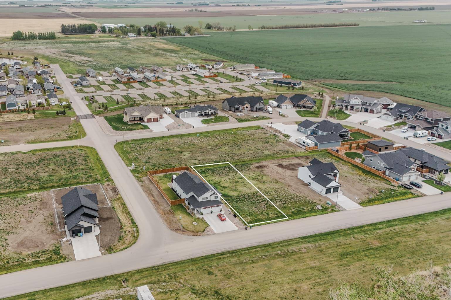 Coaldale, AB T1M 0E7,3105 13 ST