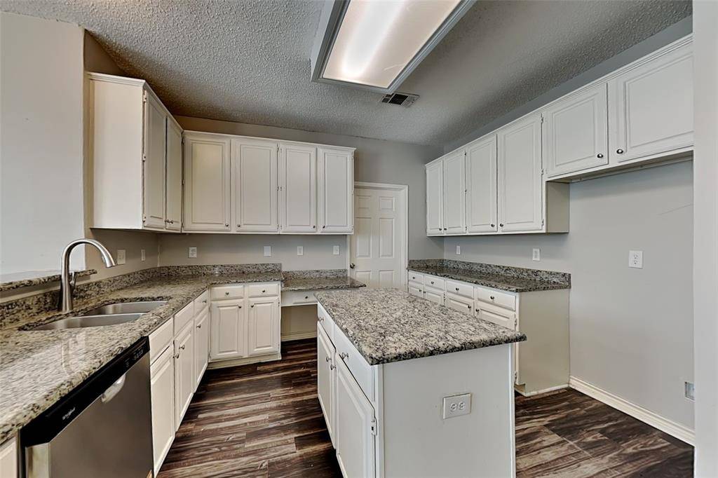 Frisco, TX 75035,8216 Pacific Street