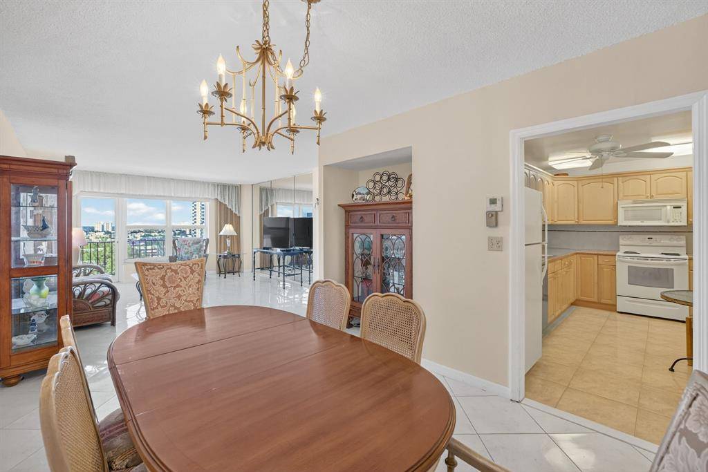 Pompano Beach, FL 33062,405 N Ocean Blvd #1027