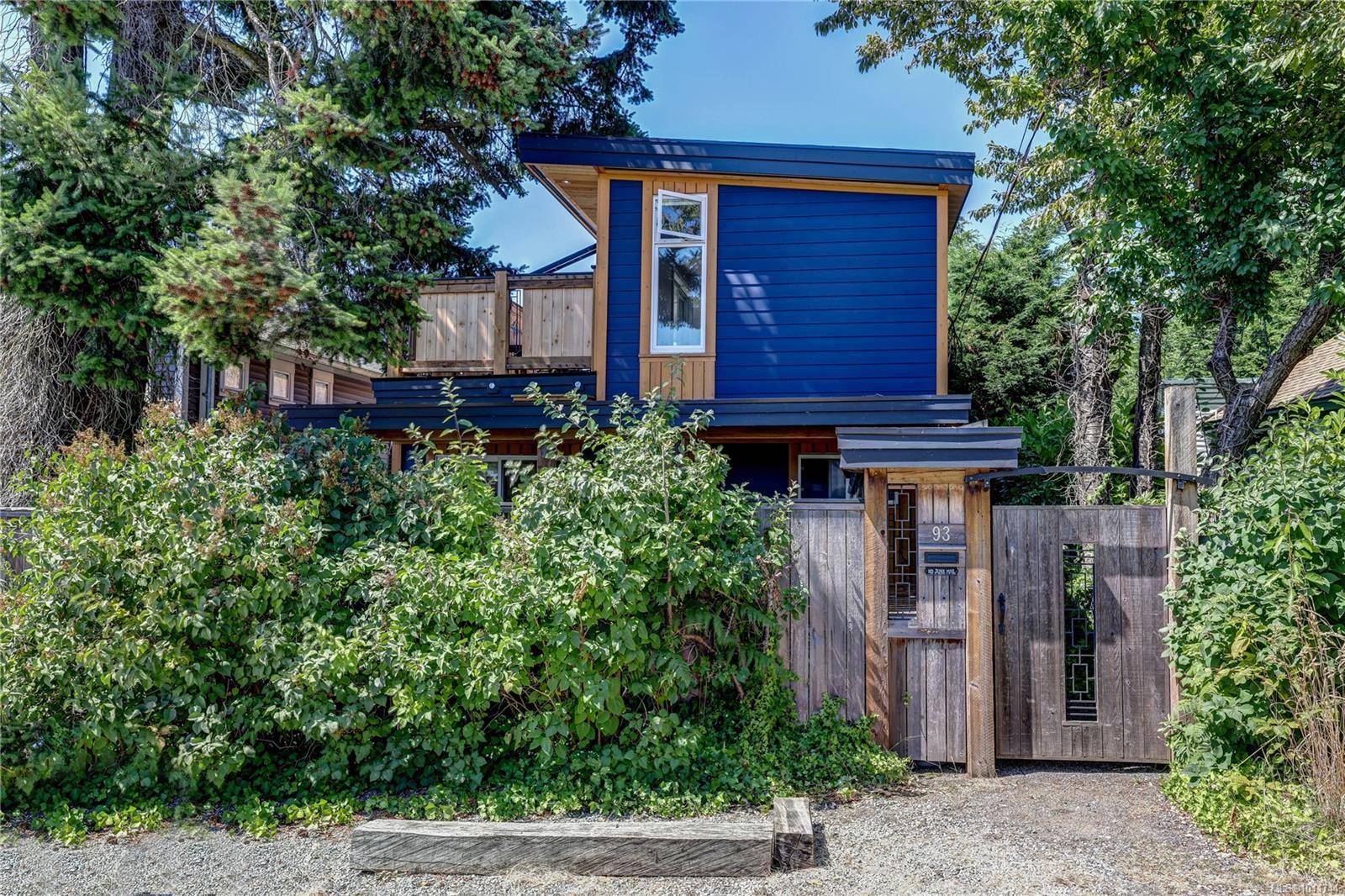 Nanaimo, BC V9R 3P3,93 Ashlar Ave