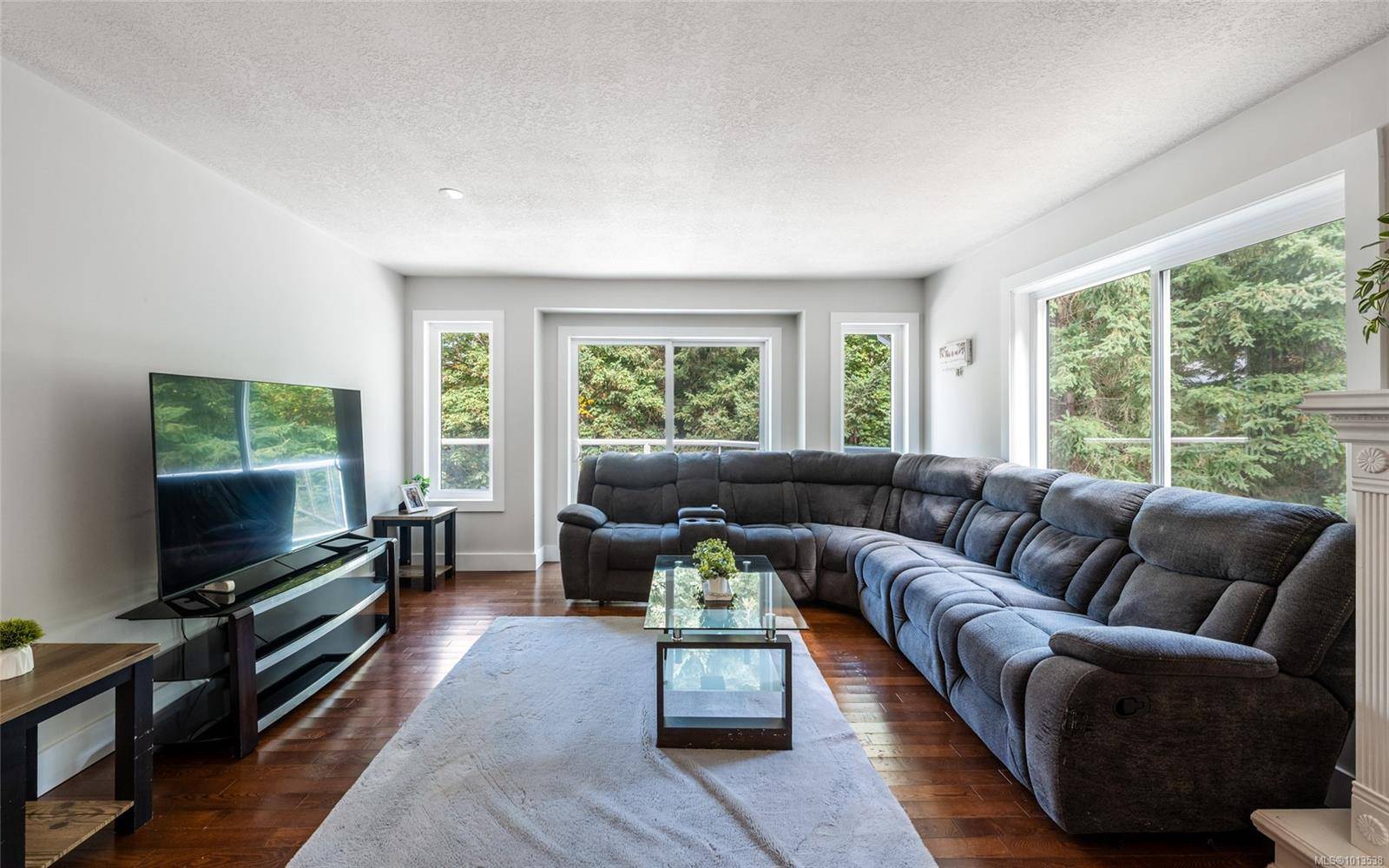 Duncan, BC V9L 5R7,6495 Burnett Pl