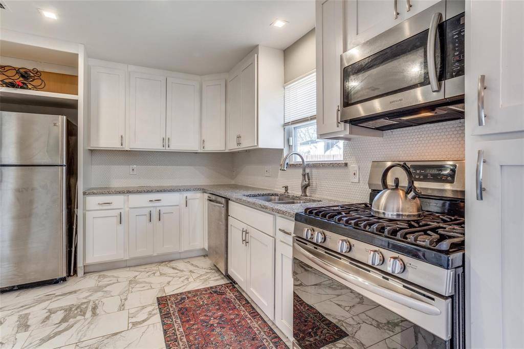 Dallas, TX 75224,1718 Berkley Avenue