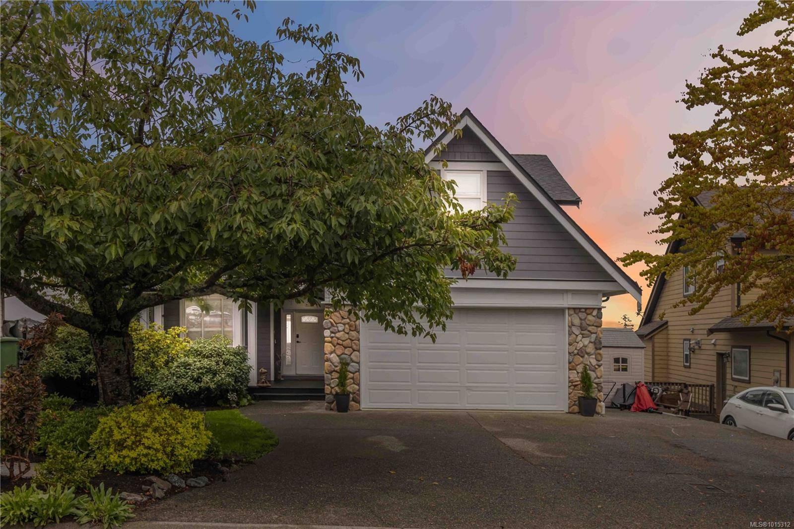 Langford, BC V9B 5J9,2270 Setchfield Ave