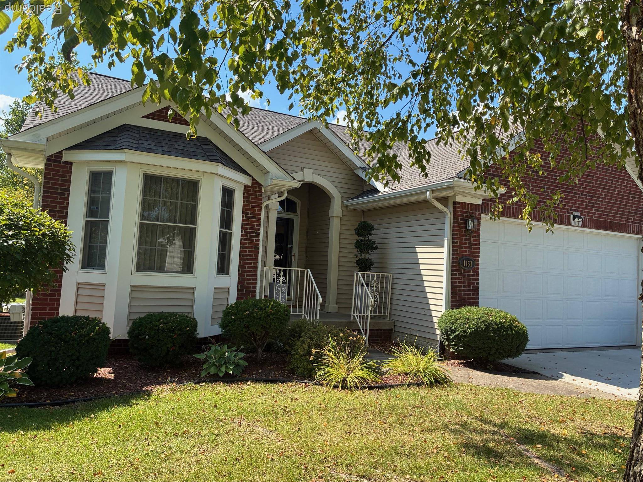 Burton, MI 48509,1151 Creekside CT