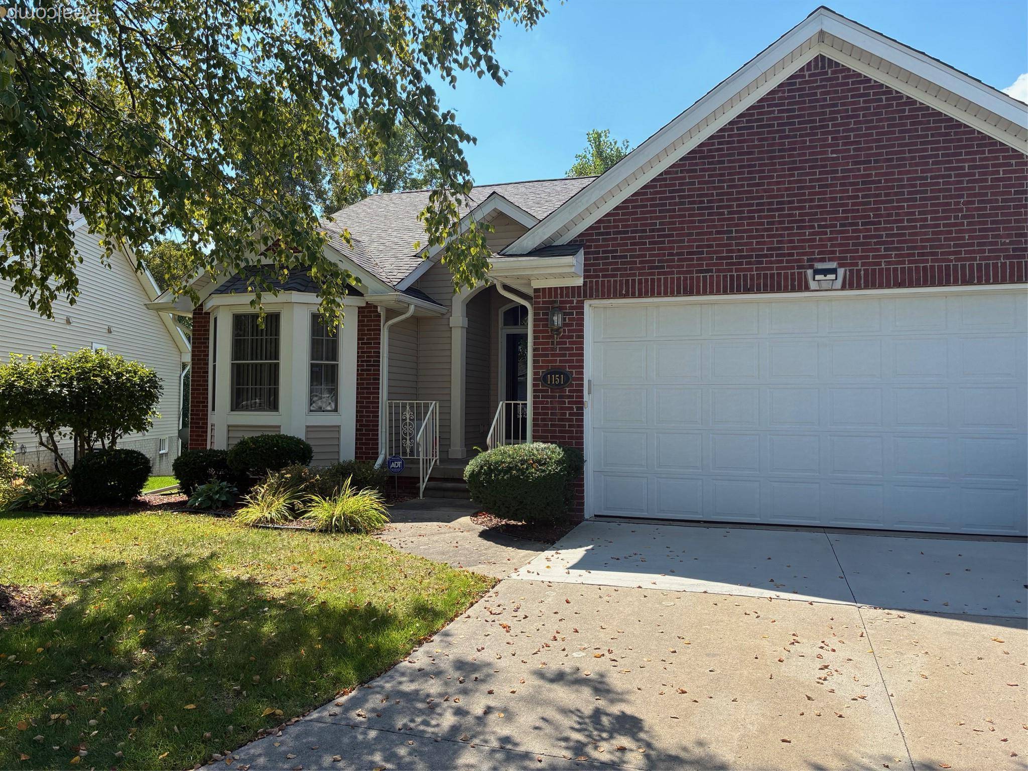 Burton, MI 48509,1151 Creekside CT