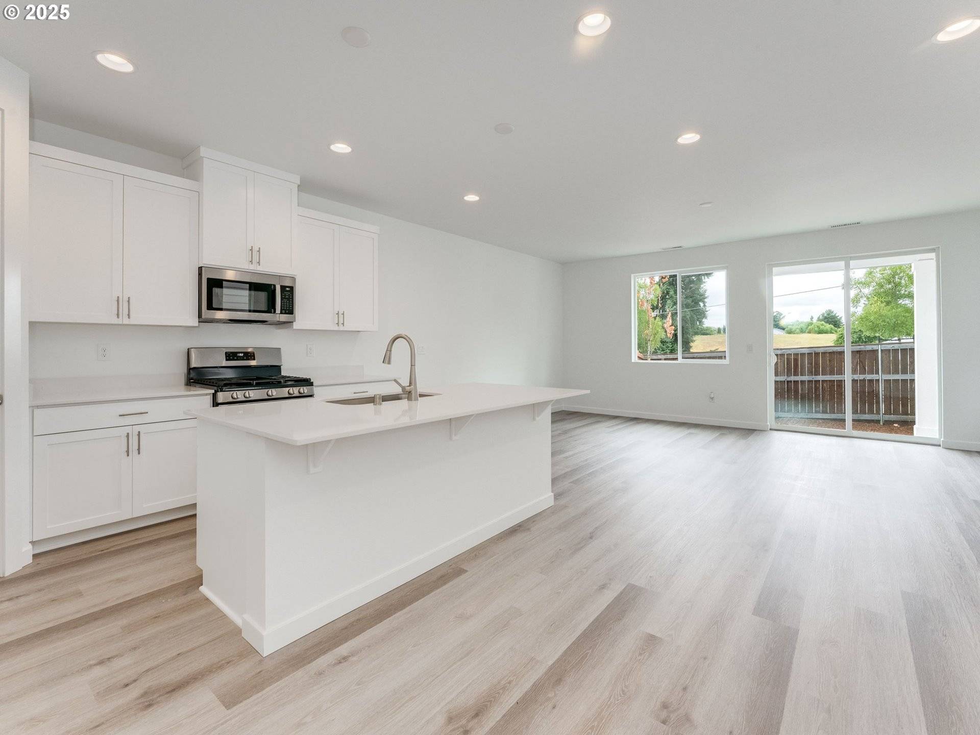 Ridgefield, WA 98642,912 NW 178TH WAY