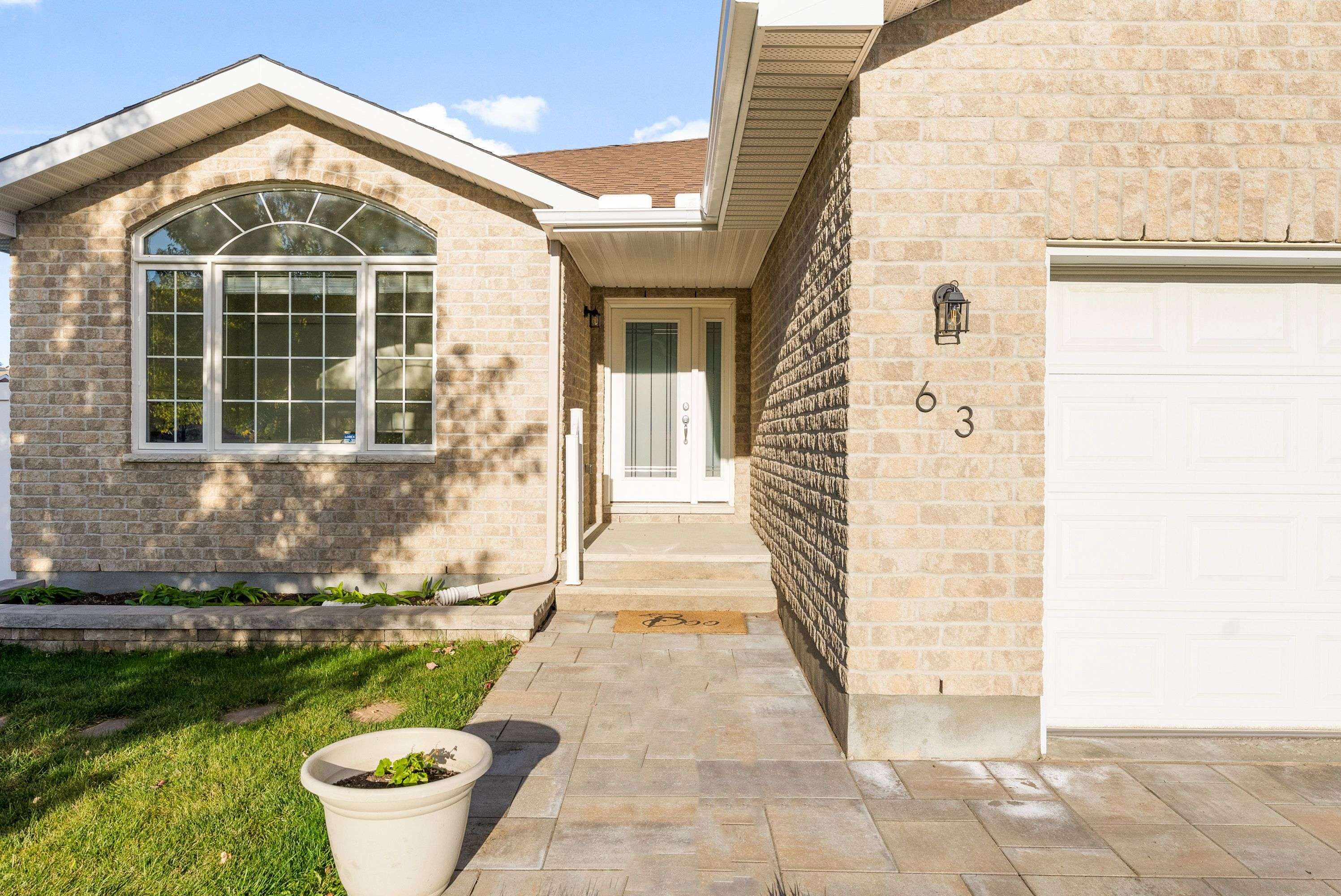 Arnprior, ON K7S 0H3,63 Bellwood DR