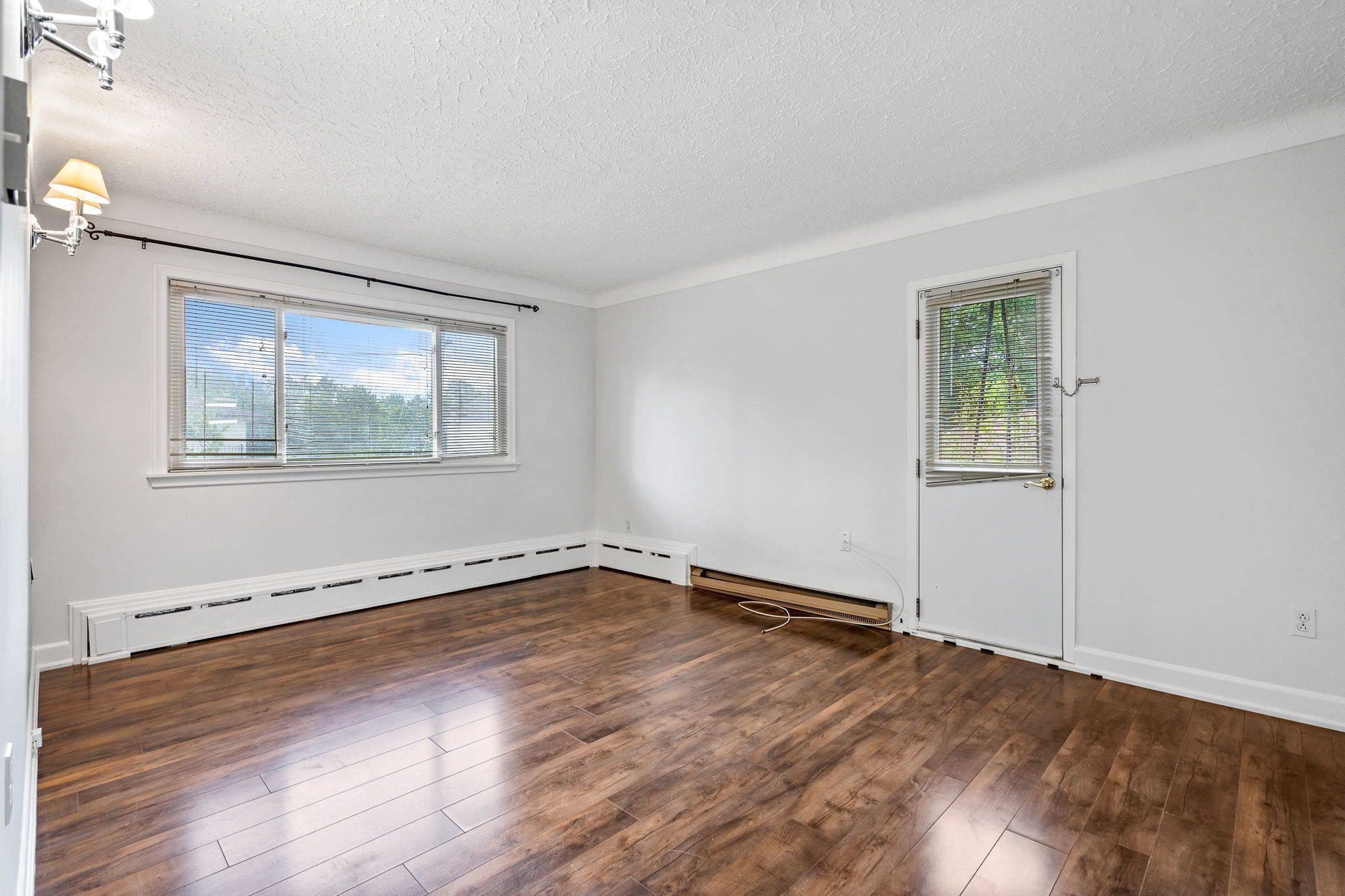 St. Catharines, ON L2M 4X1,462 B Carlton ST #B