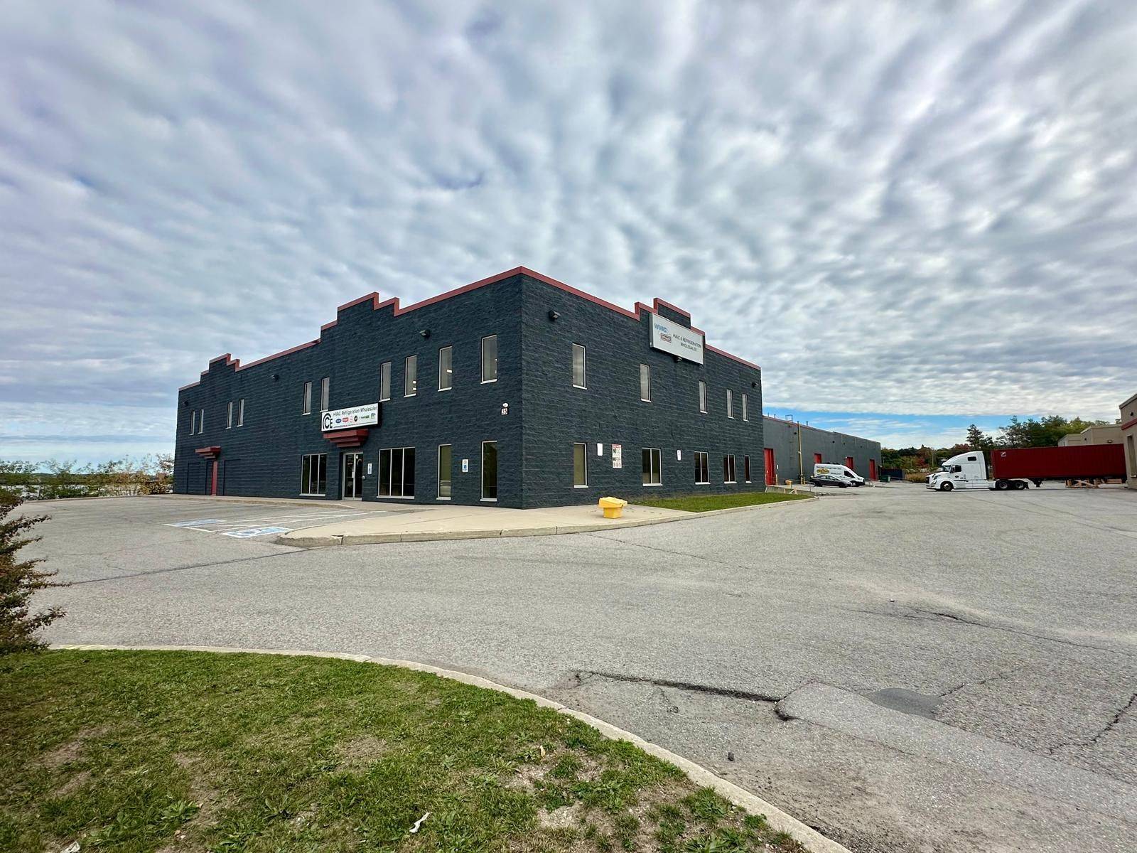 Barrie, ON L4N 3V7,35 Morrow RD #6-7