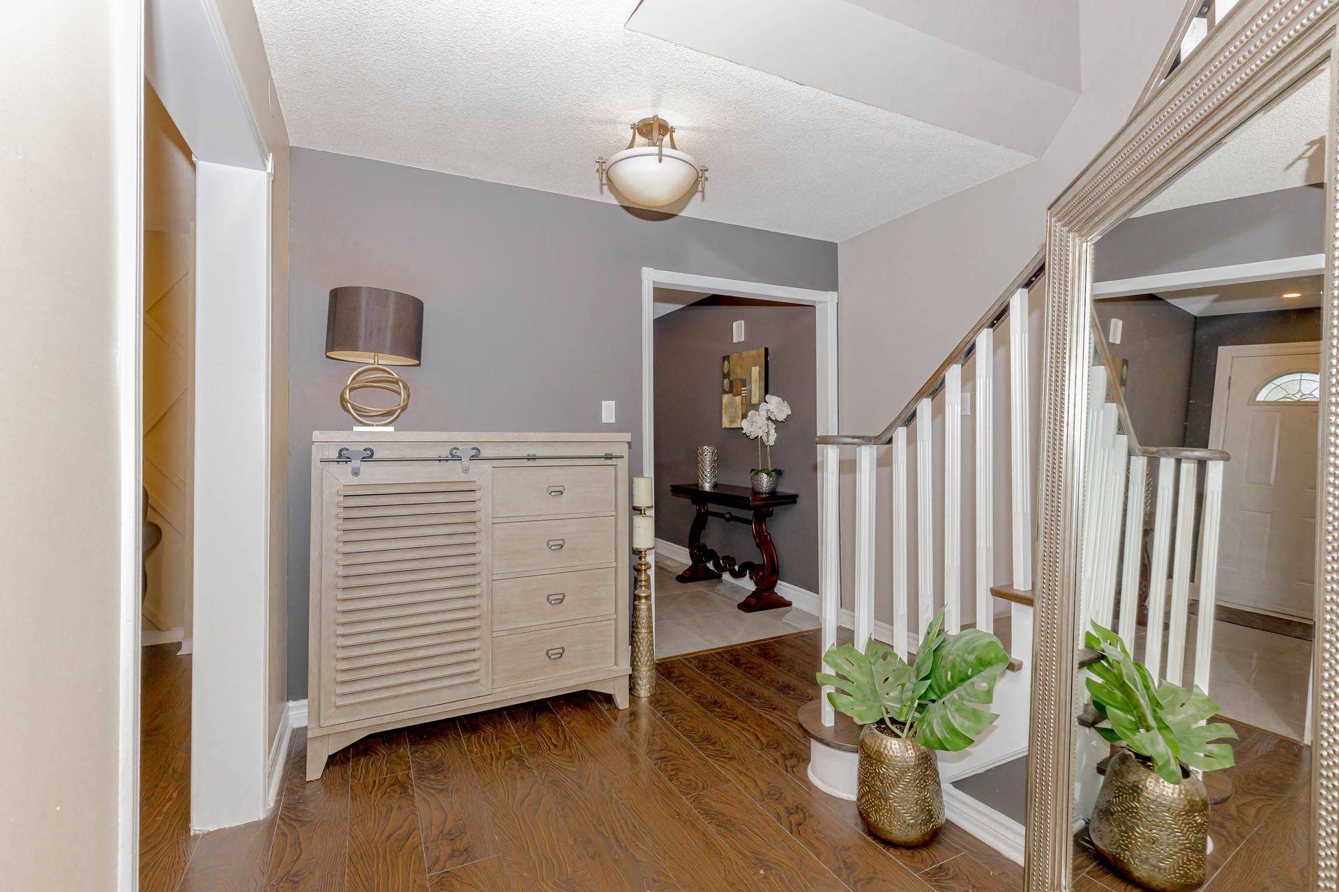 Mississauga, ON L5N 6A8,3363 Columbine CRES