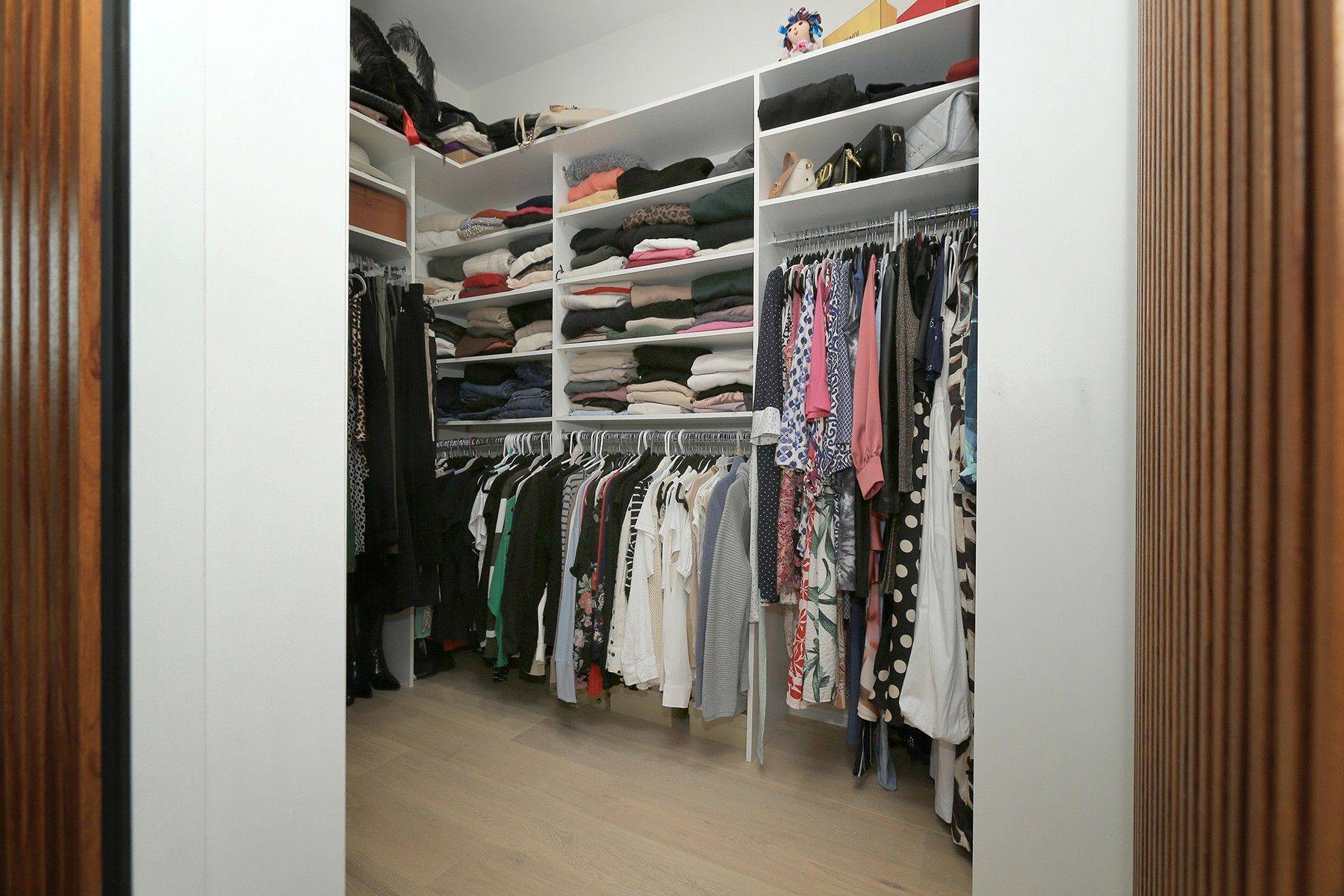 Toronto W06, ON M8W 4T1,31 Fulham DR