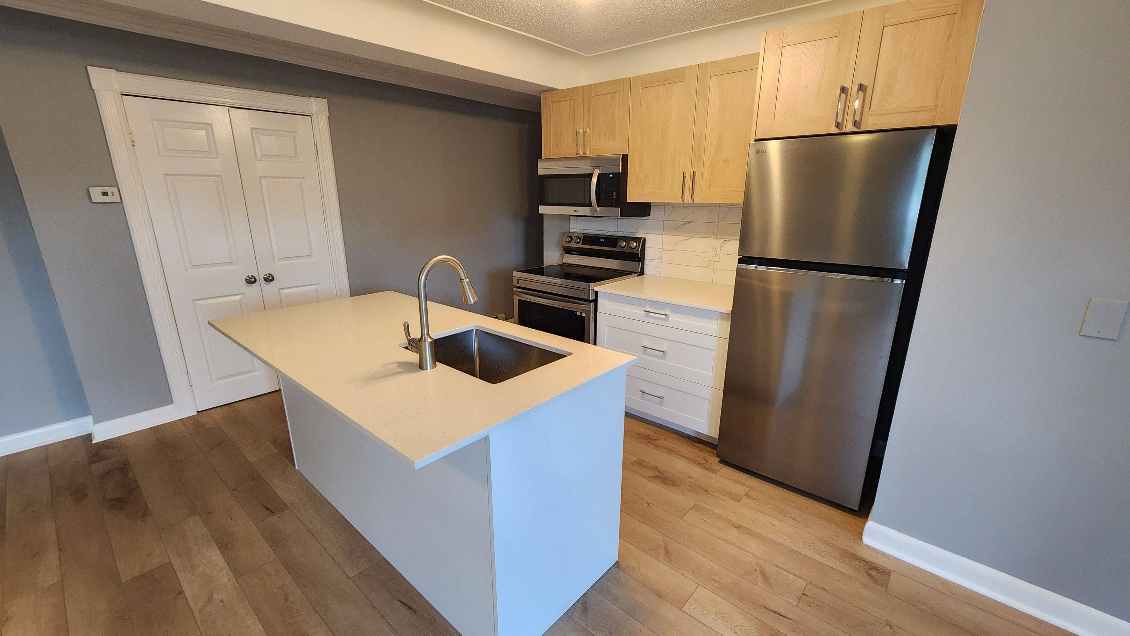 1 High ST, London South, ON N6C 4J5