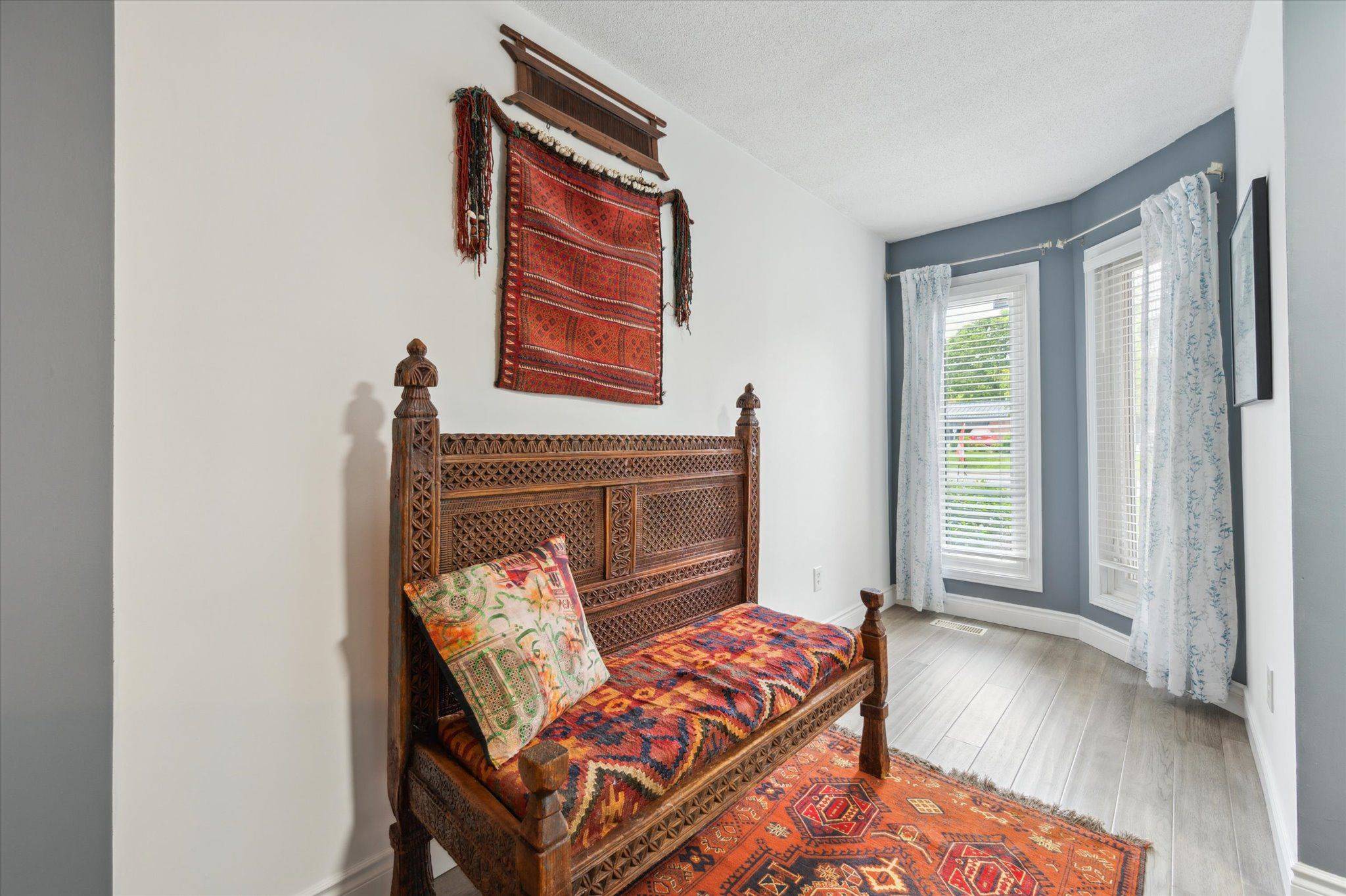 Guelph, ON N1H 1G9,21 Marilyn DR