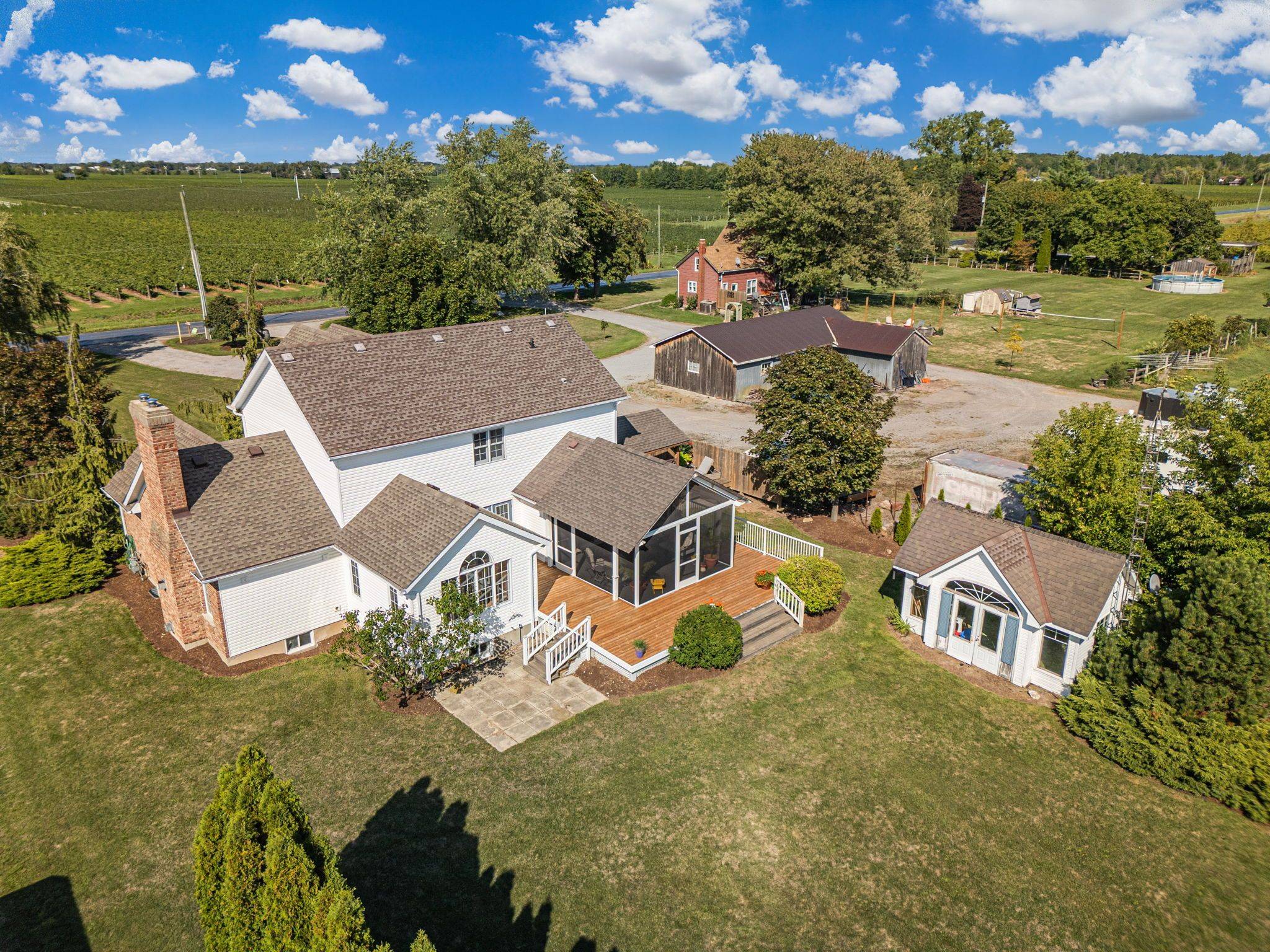 Niagara-on-the-lake, ON L0S 1J0,1053 Line 3 RD