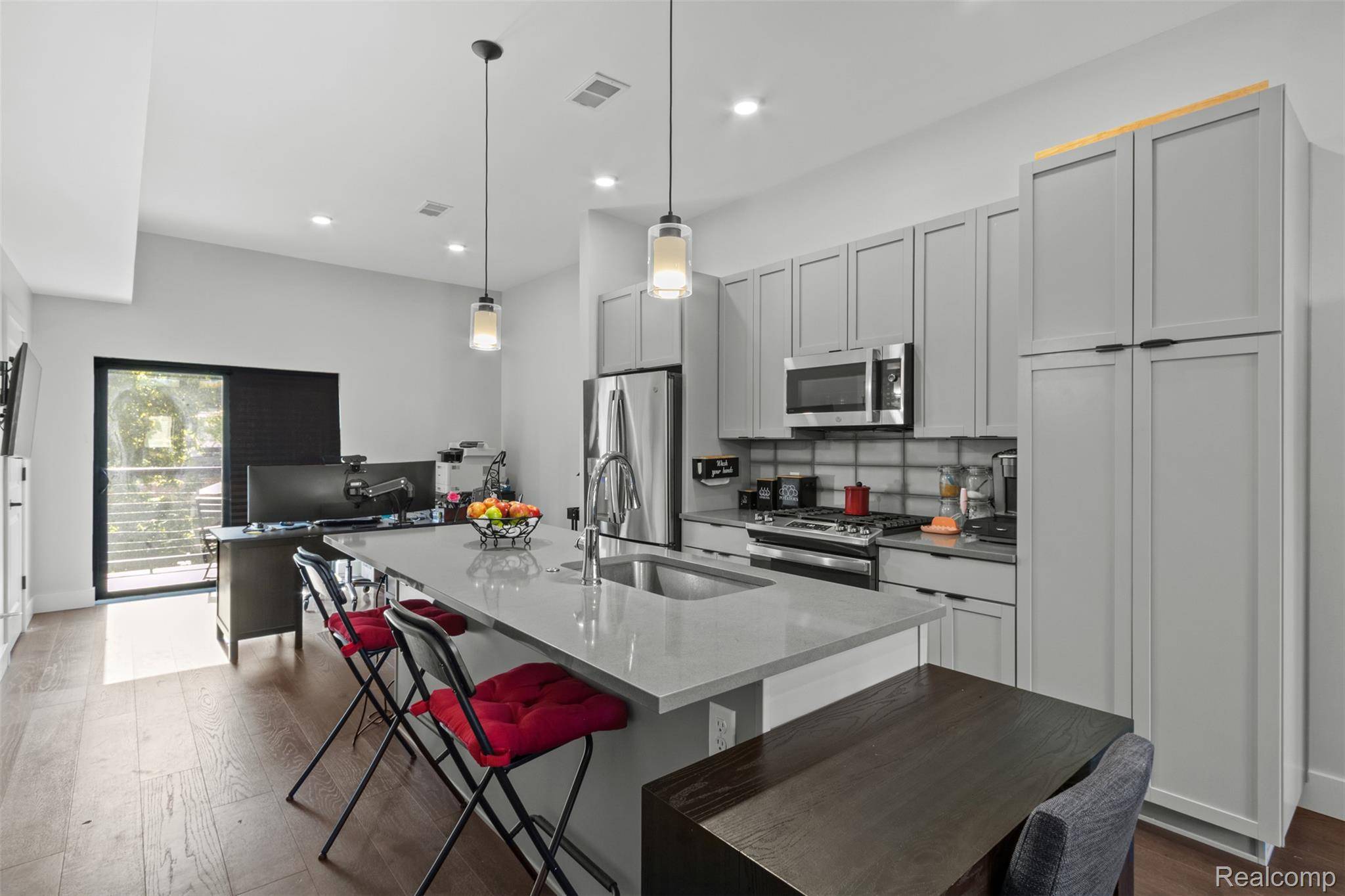 Detroit, MI 48206,1539 Pallister #9