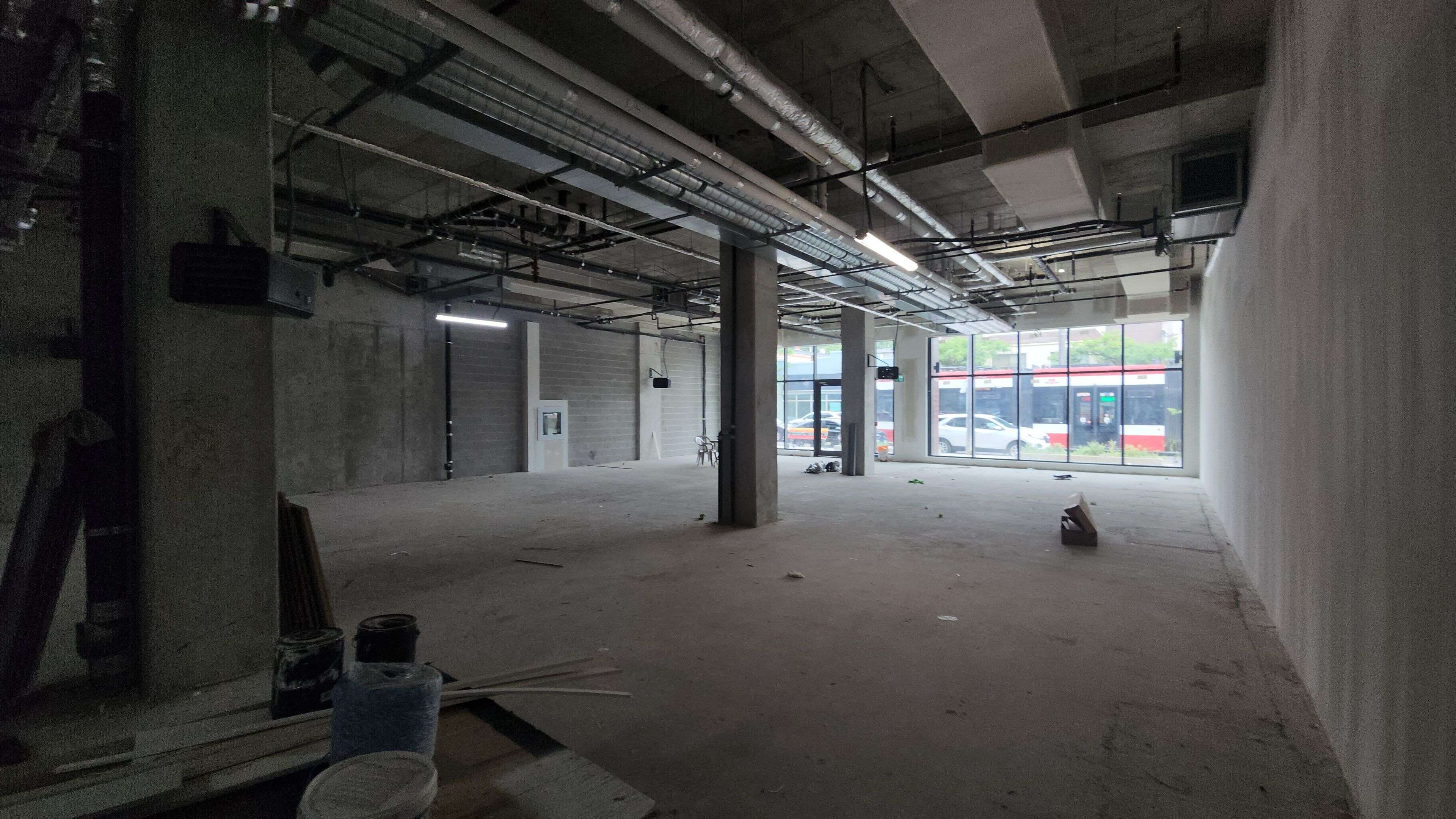 Toronto E01, ON M4L 1C2,1285 Queen ST E #Unit 7