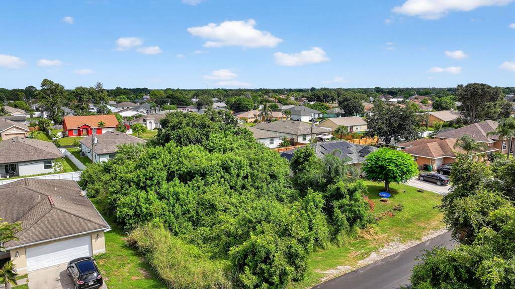 Port St Lucie, FL 34953,661 SW Post Ter