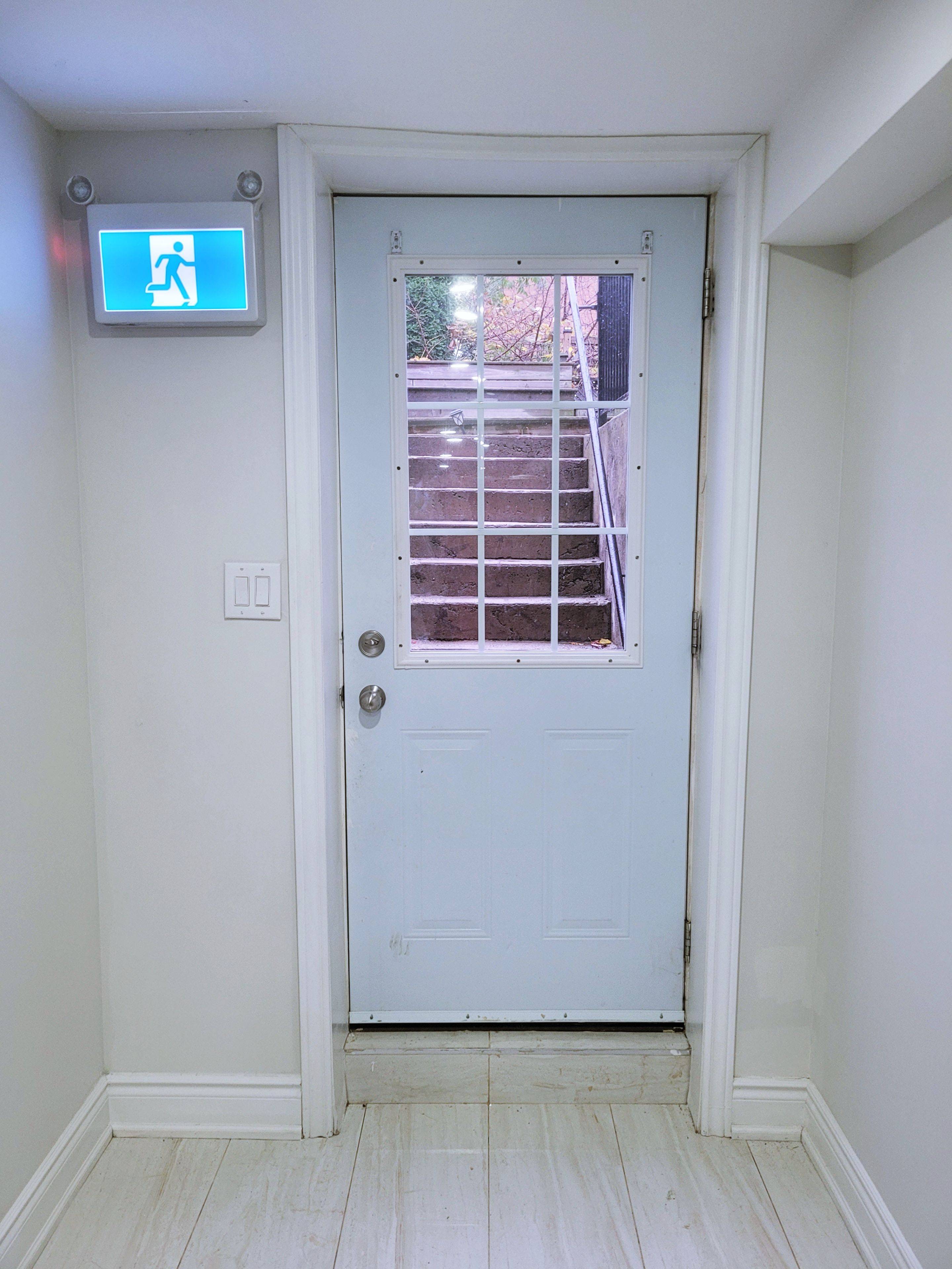 Mississauga, ON L5N 8H3,3754 Milkwood CRES #bsmt