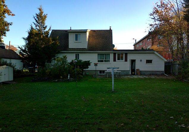 Toronto W10, ON M9V 1L2,6 Wardlaw CRES