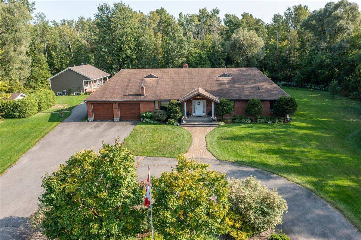 Greely - Metcalfe - Osgoode - Vernon And Area, ON K4P 1H1,1717 Lakeshore DR