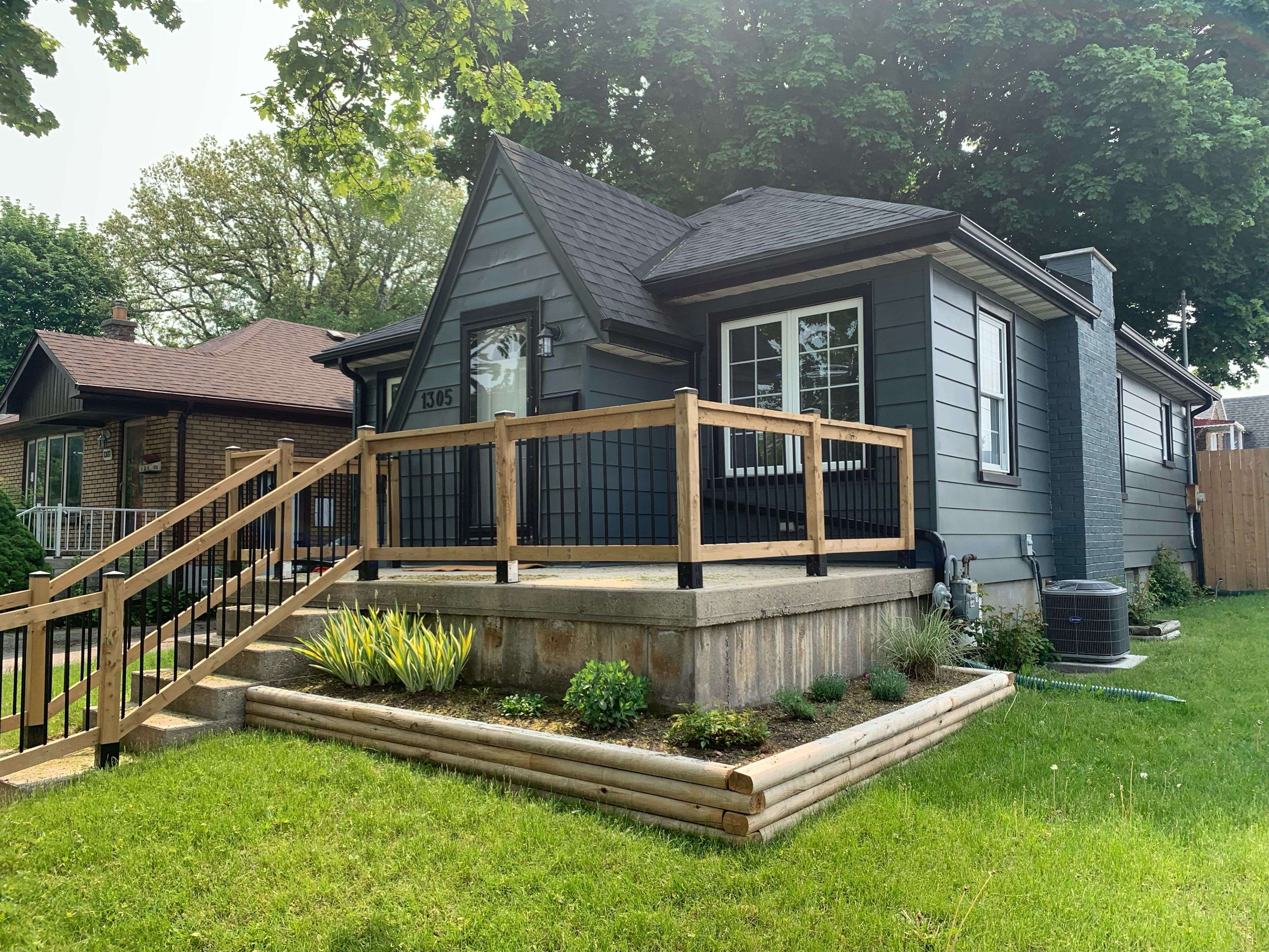 London East, ON N5W 2G5,1305 Langmuir AVE